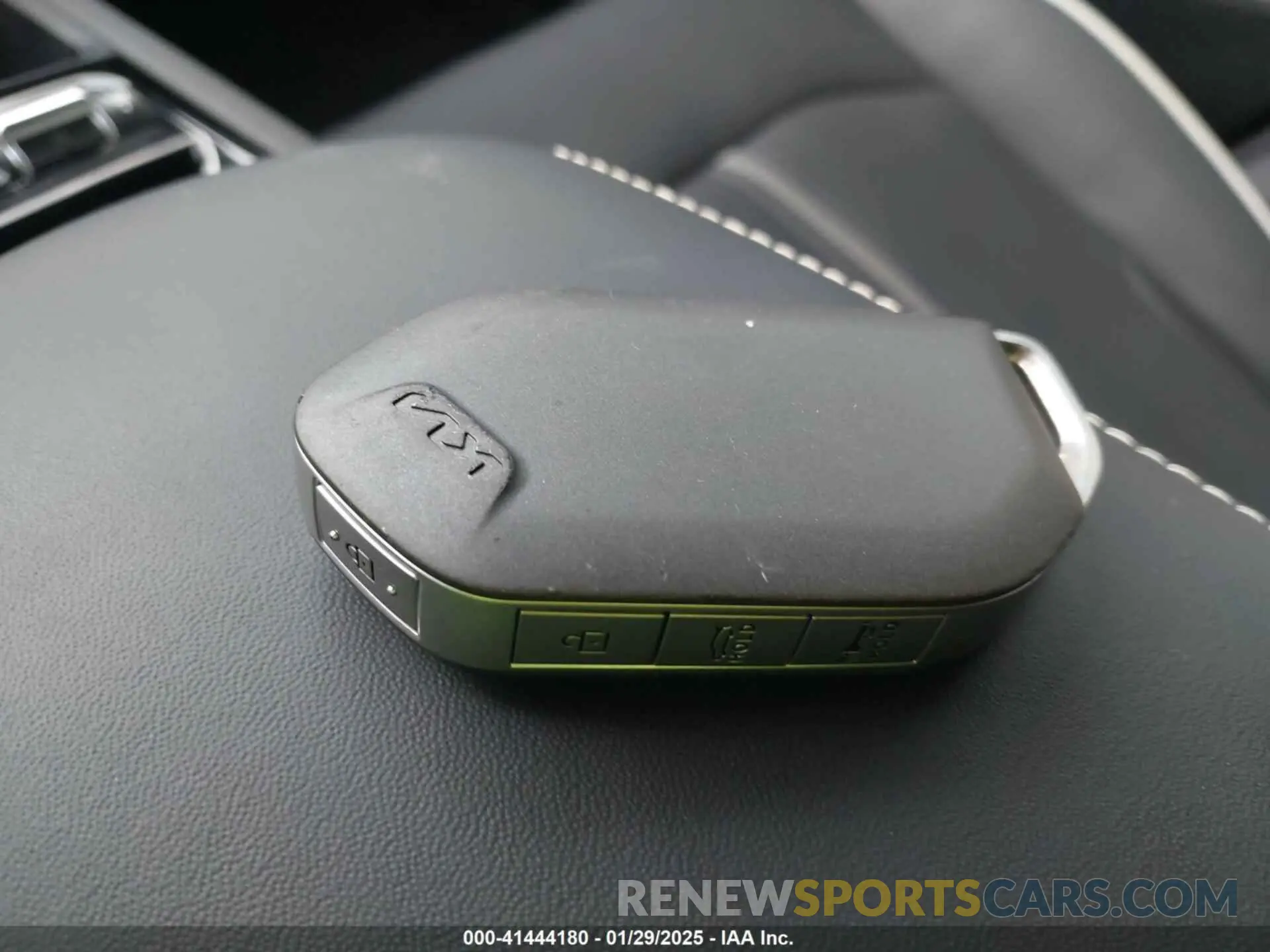 11 fotografías del automóvil dañado KNAG64J77S5276663 KIA K5 2025