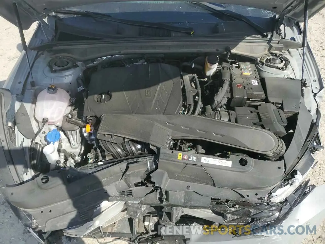12 fotografías del automóvil dañado KNAG64J77S5286920 KIA K5 2025