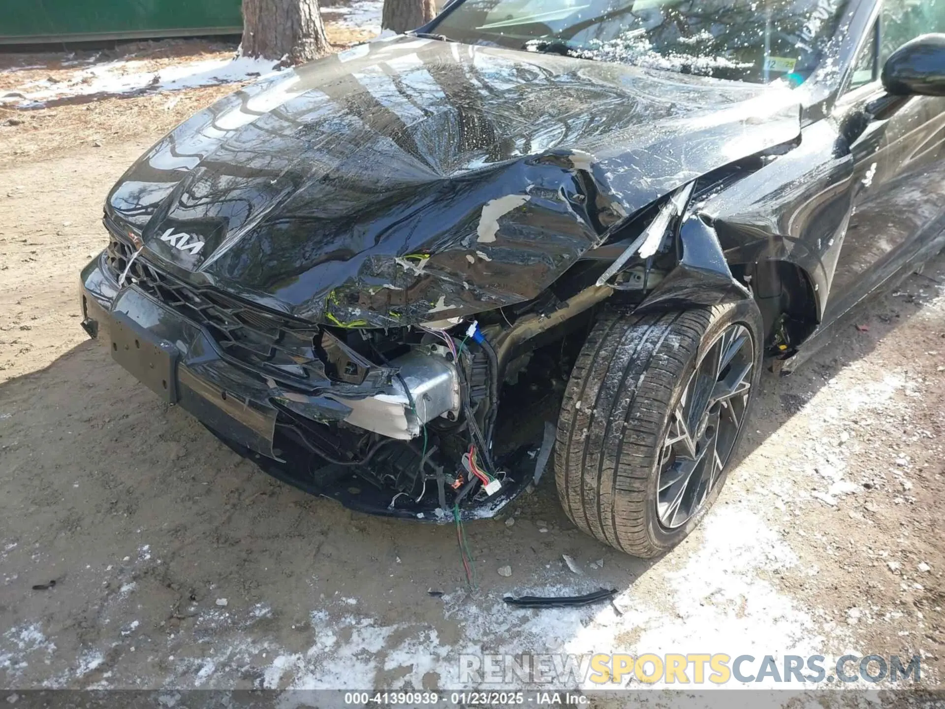 6 fotografías del automóvil dañado KNAG64J77S5301108 KIA K5 2025