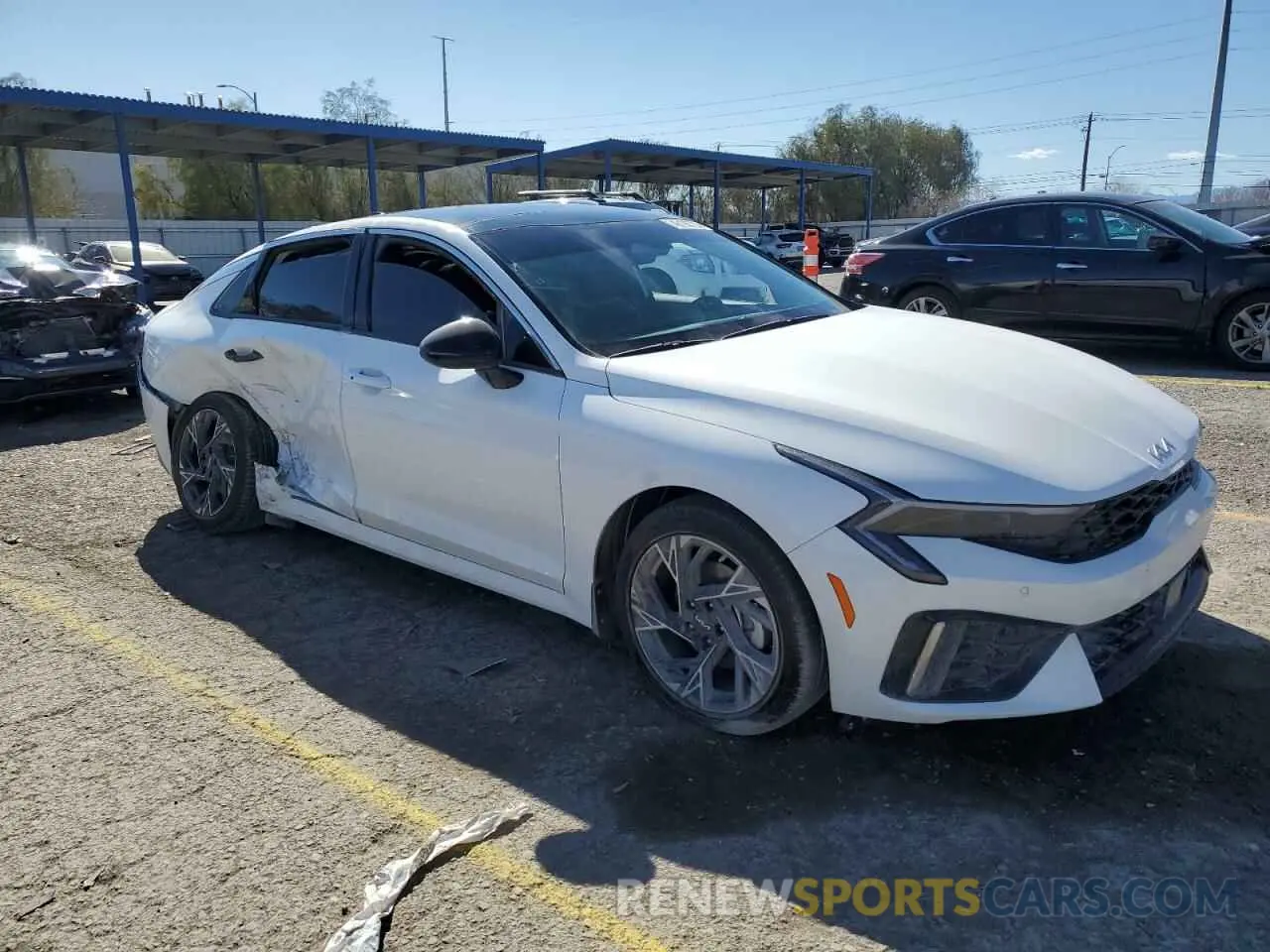 4 fotografías del automóvil dañado KNAG64J77S5306454 KIA K5 2025