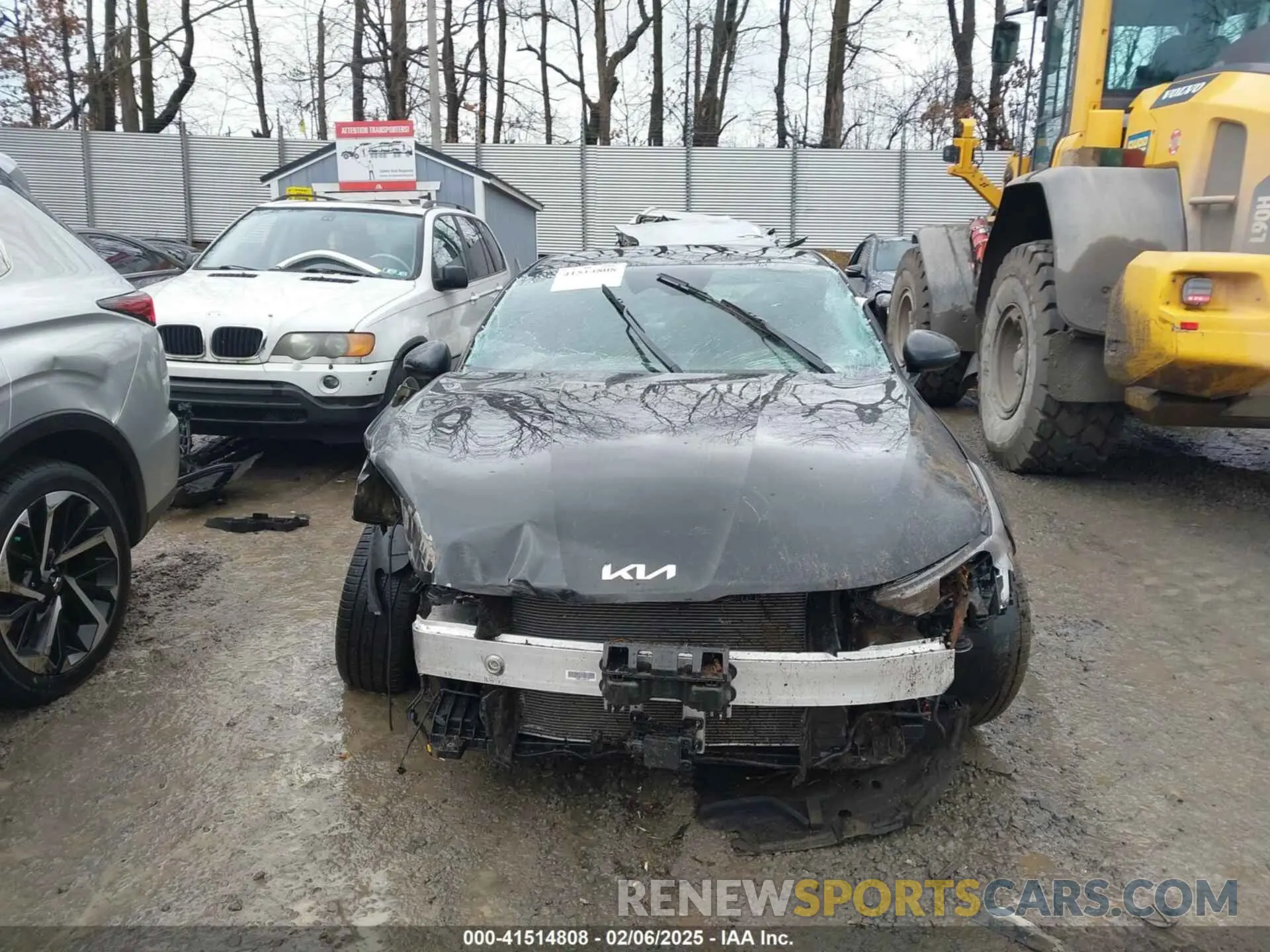 12 fotografías del automóvil dañado KNAG64J77S5326445 KIA K5 2025