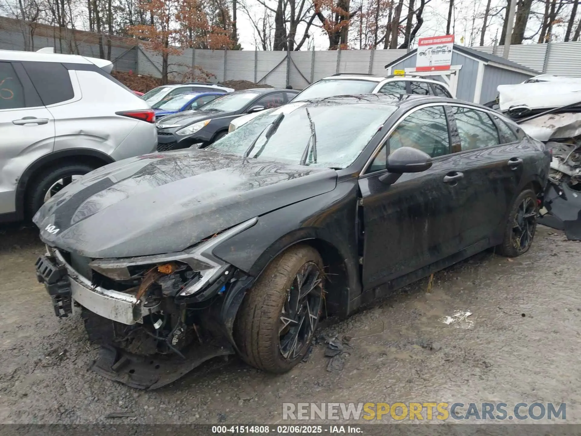 2 fotografías del automóvil dañado KNAG64J77S5326445 KIA K5 2025