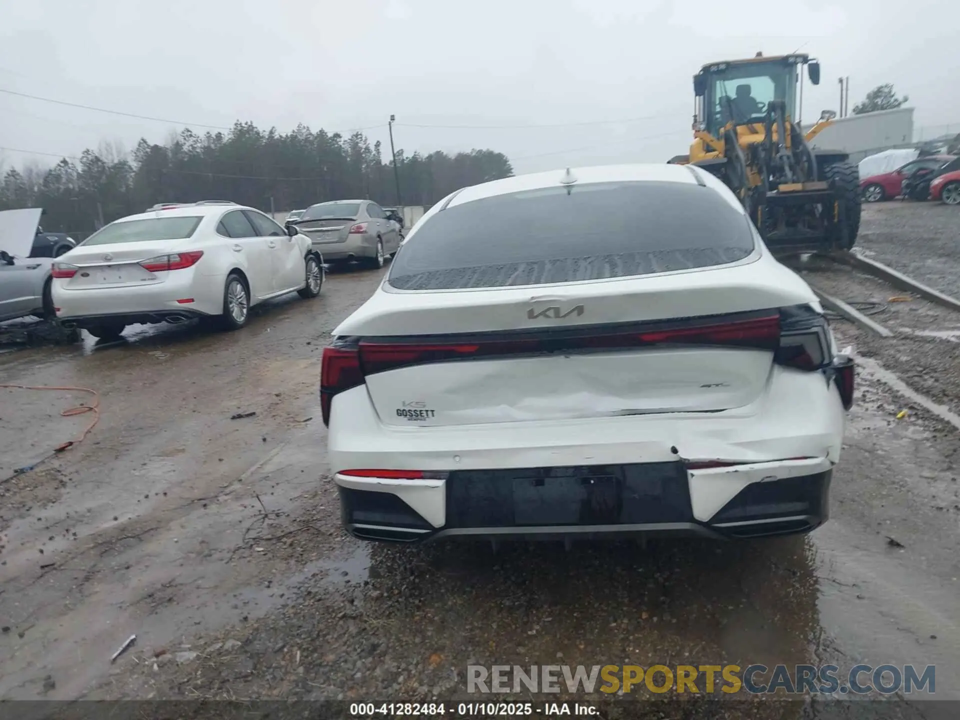17 fotografías del automóvil dañado KNAG64J78S5313865 KIA K5 2025