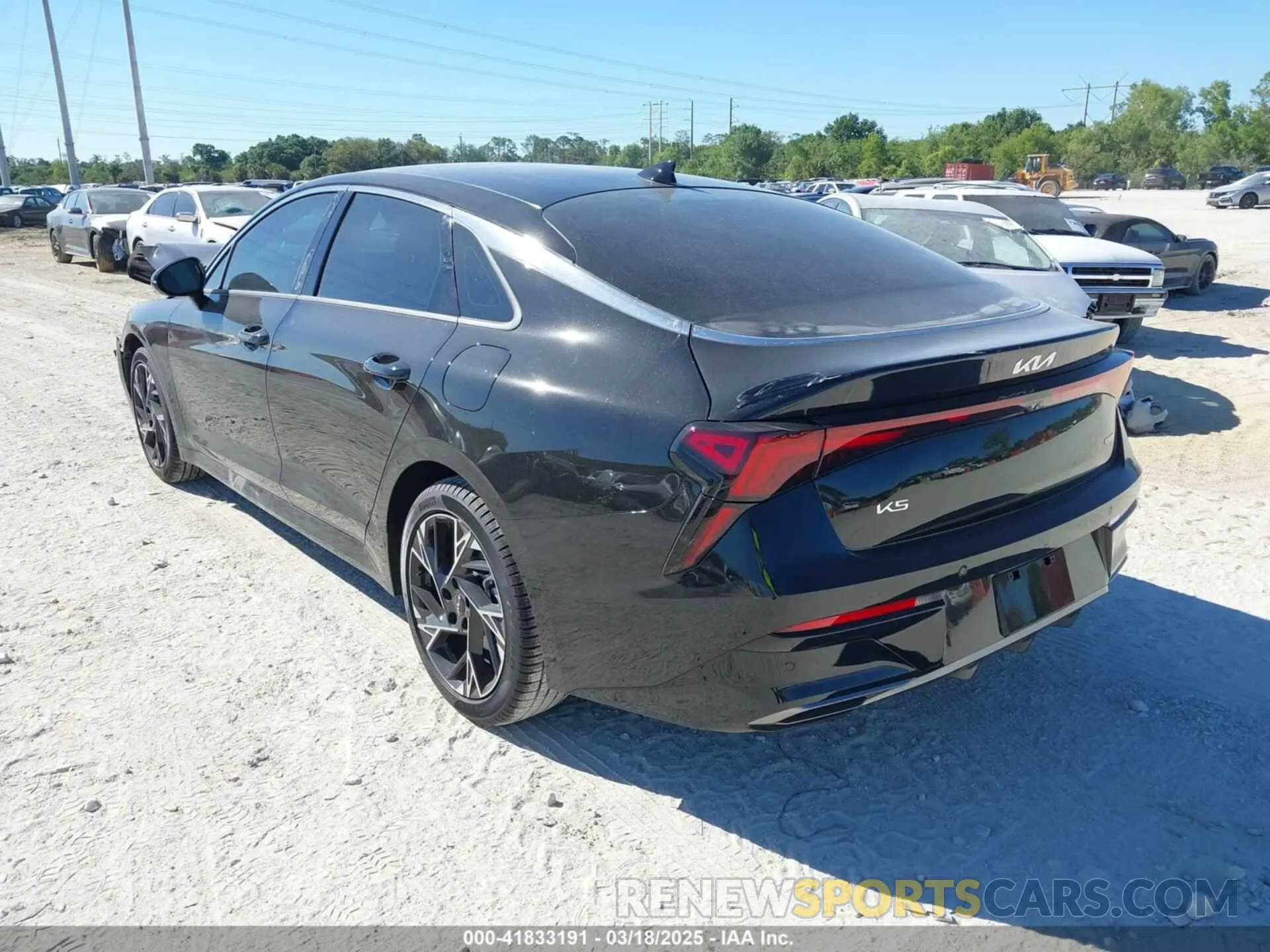 3 fotografías del automóvil dañado KNAG64J78S5330990 KIA K5 2025