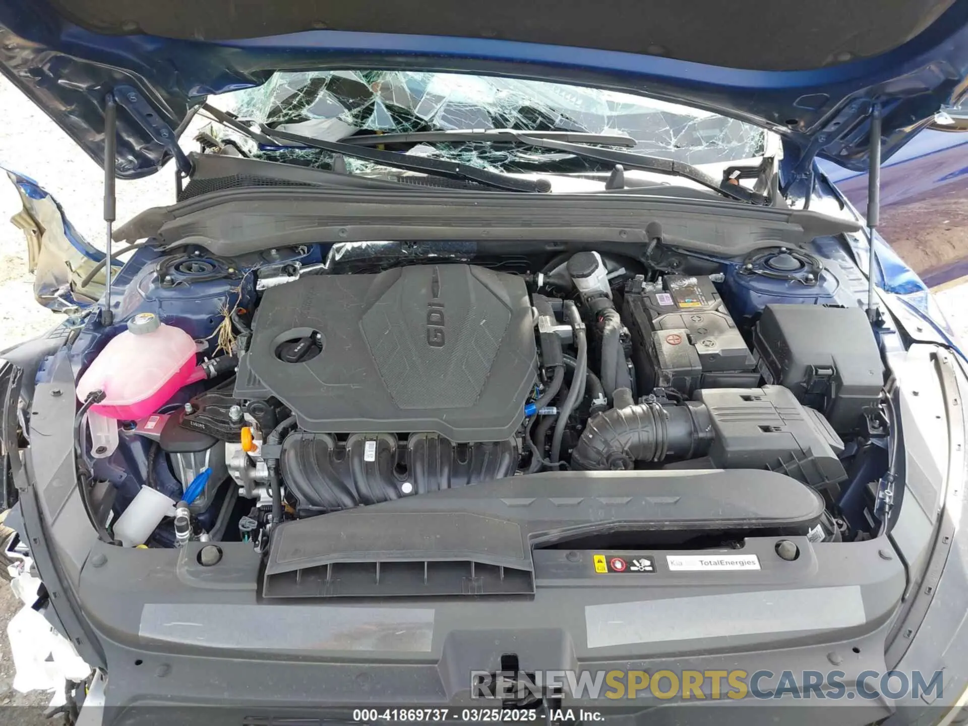 10 fotografías del automóvil dañado KNAG64J79S5269682 KIA K5 2025