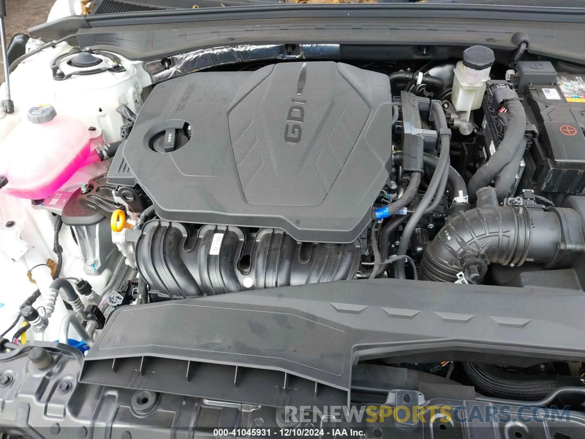 10 fotografías del automóvil dañado KNAG64J79S5269990 KIA K5 2025
