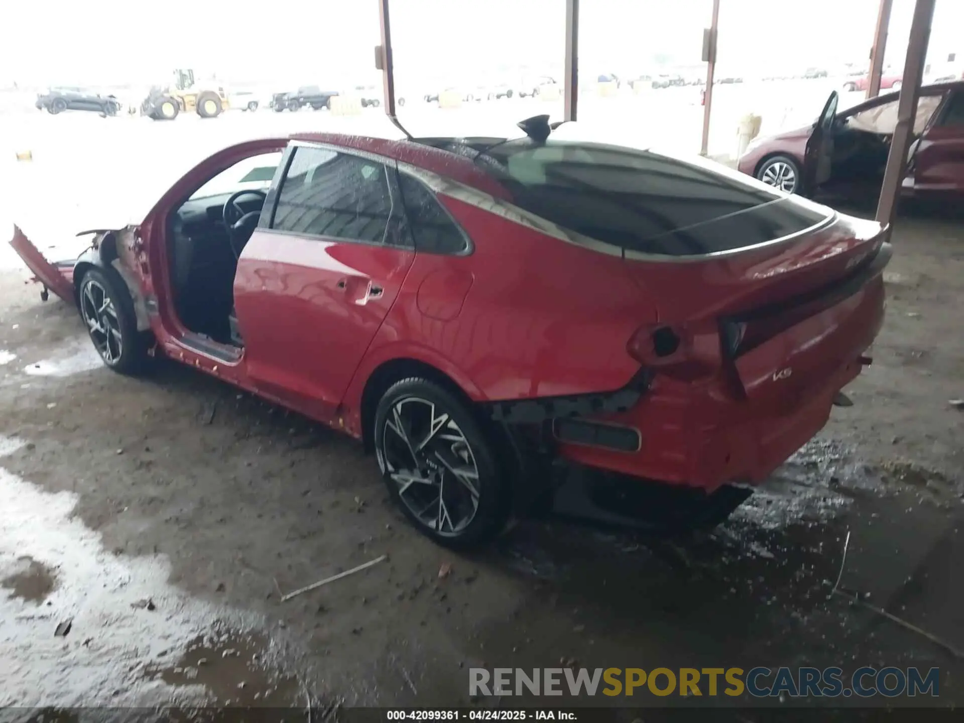 3 fotografías del automóvil dañado KNAG64J79S5271500 KIA K5 2025