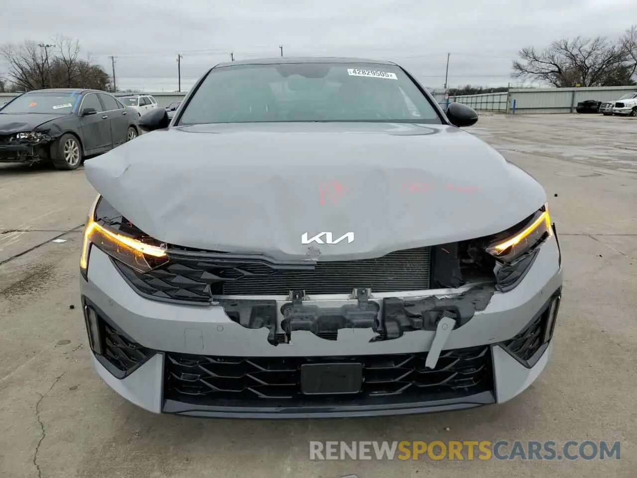 5 fotografías del automóvil dañado KNAG64J79S5318878 KIA K5 2025