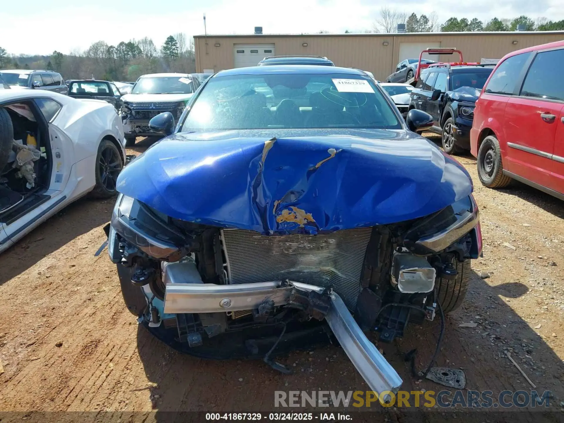 12 fotografías del automóvil dañado KNAG64J7XS5281369 KIA K5 2025