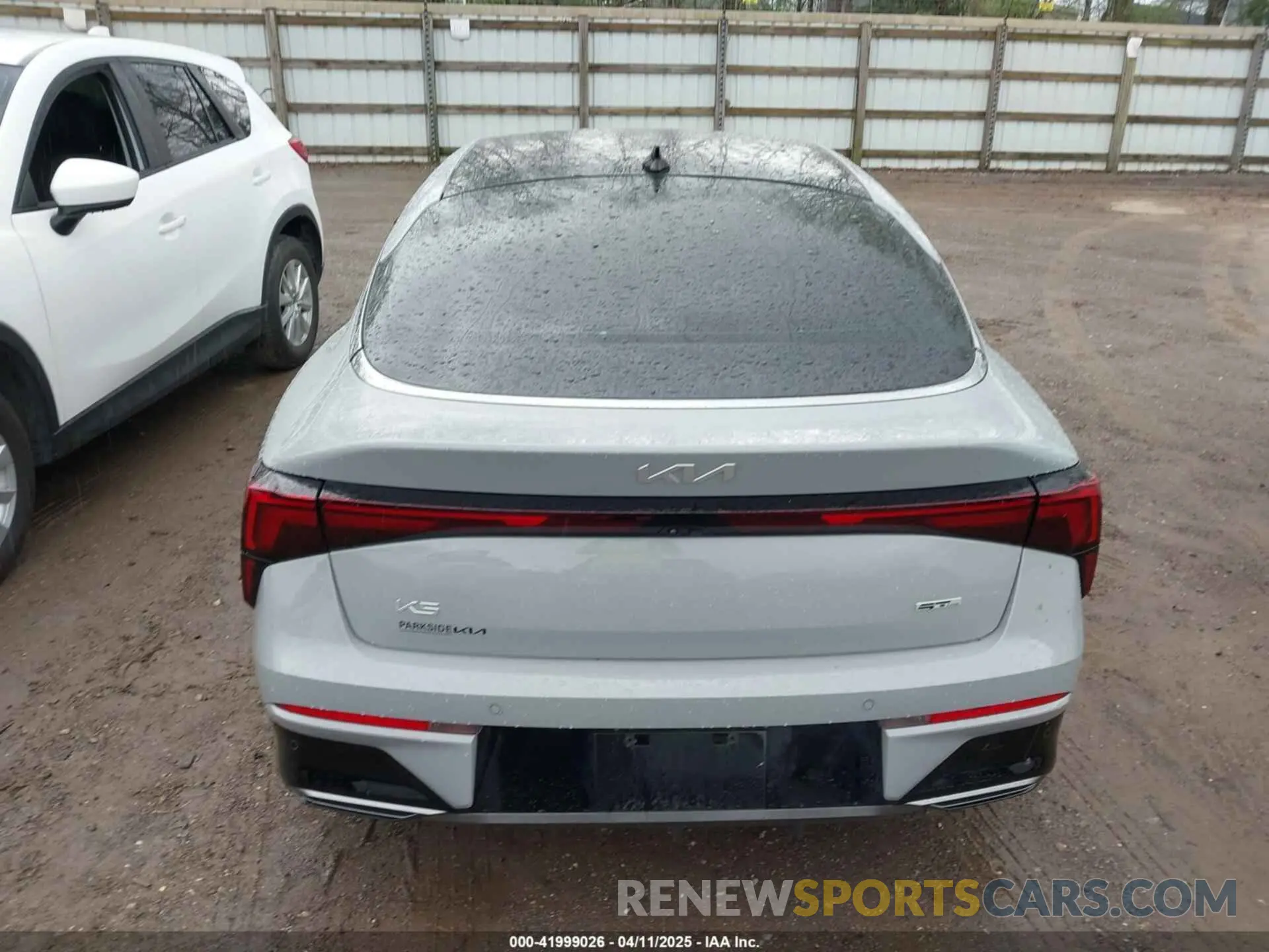 16 fotografías del automóvil dañado KNAG64J7XS5292355 KIA K5 2025