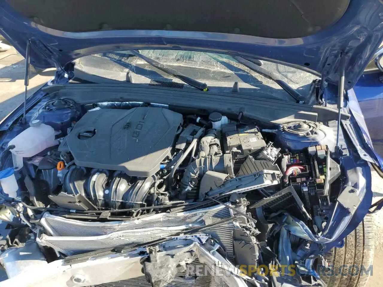 13 fotografías del automóvil dañado KNAG64J7XS5295630 KIA K5 2025