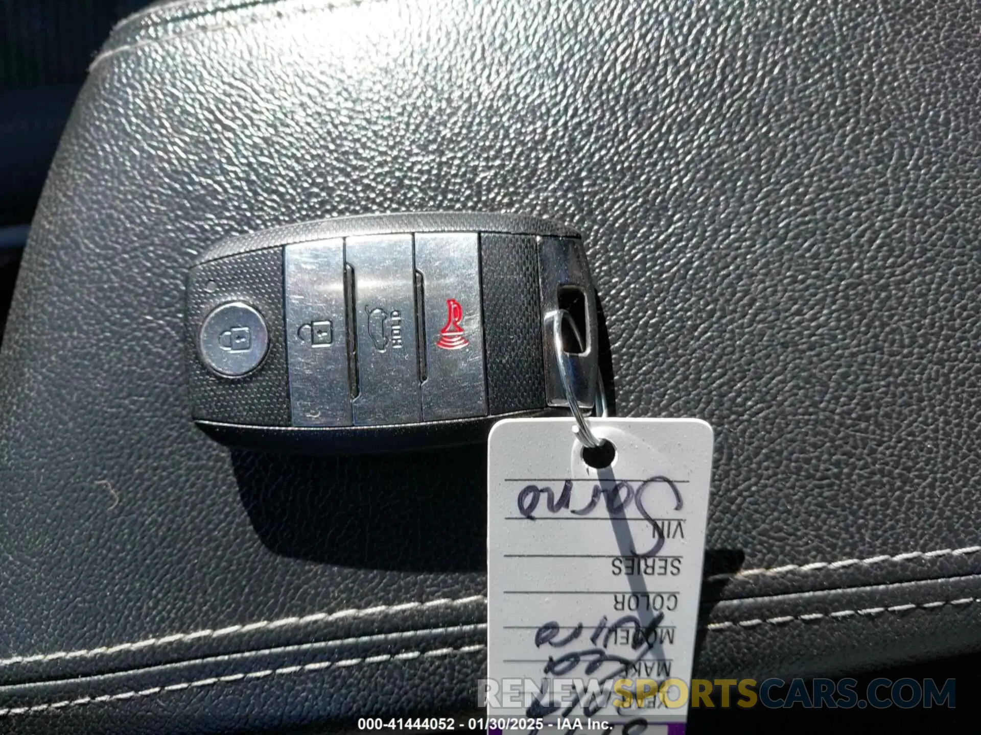 11 fotografías del automóvil dañado KNDCB3LC0K5264081 KIA NIRO 2019