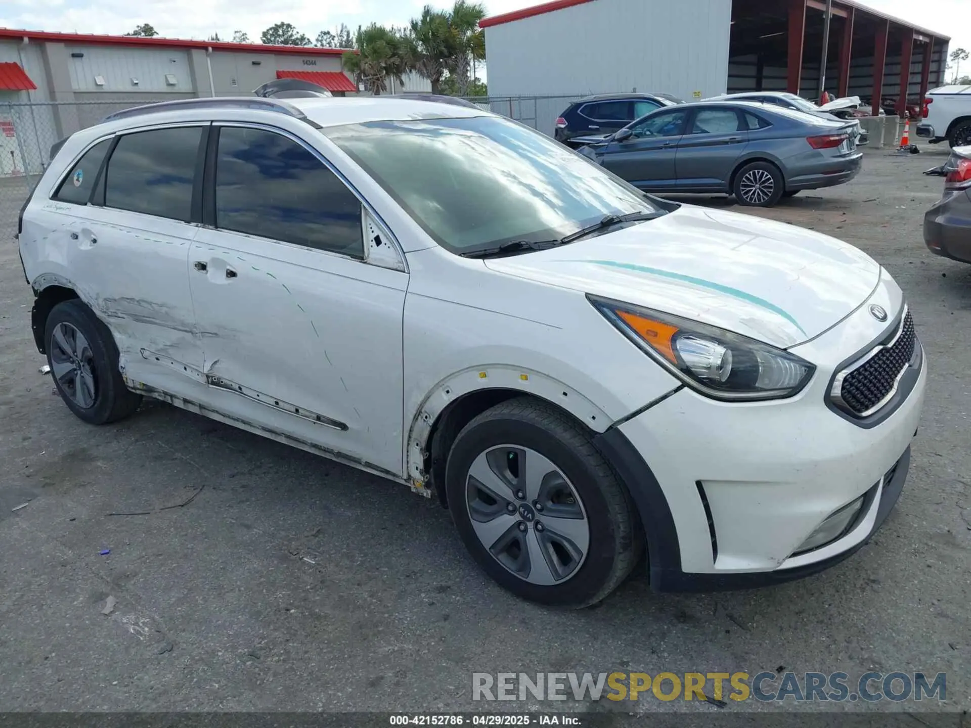 1 fotografías del automóvil dañado KNDCB3LC1K5239853 KIA NIRO 2019