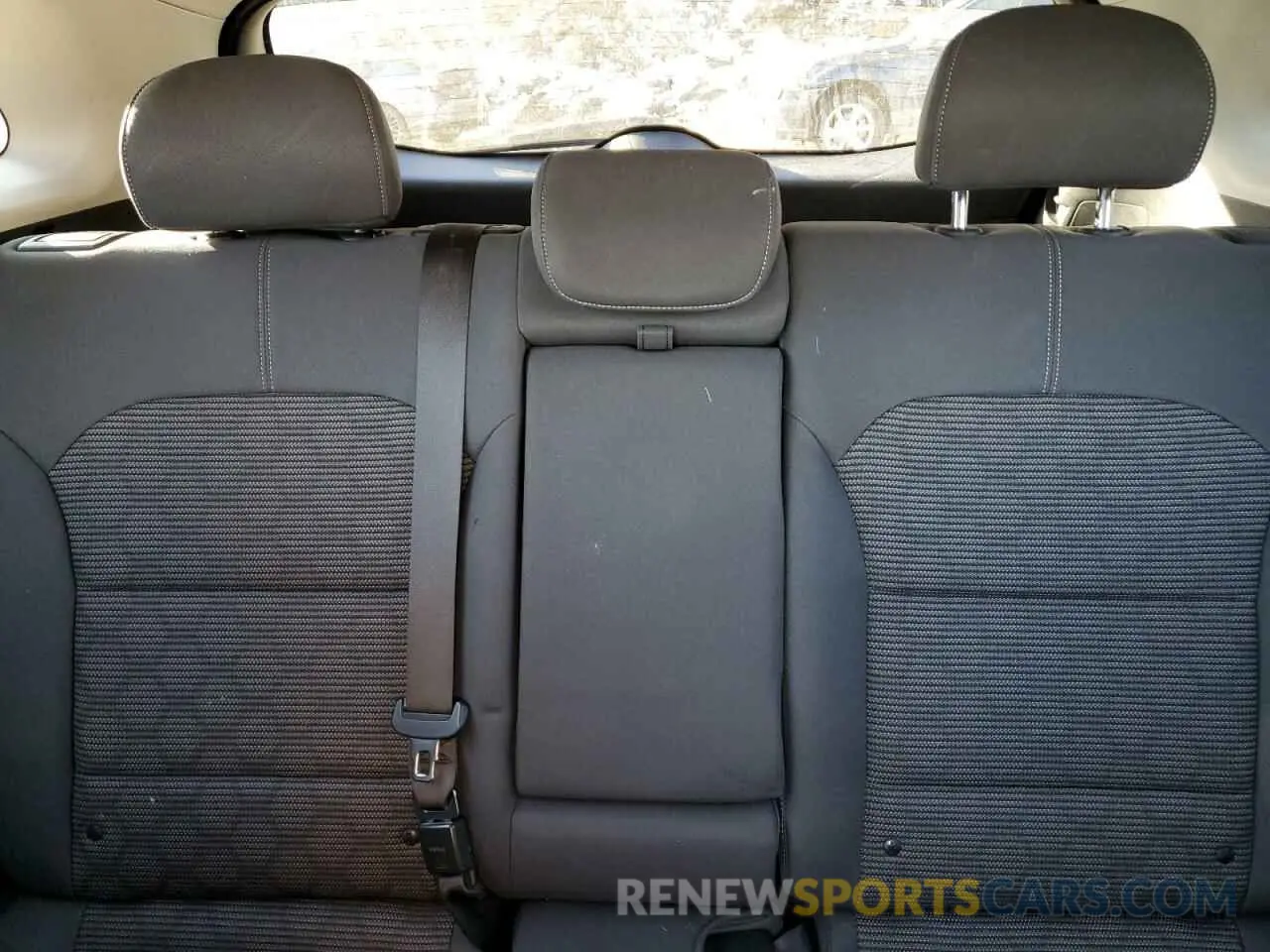 10 fotografías del automóvil dañado KNDCB3LC1K5242588 KIA NIRO 2019