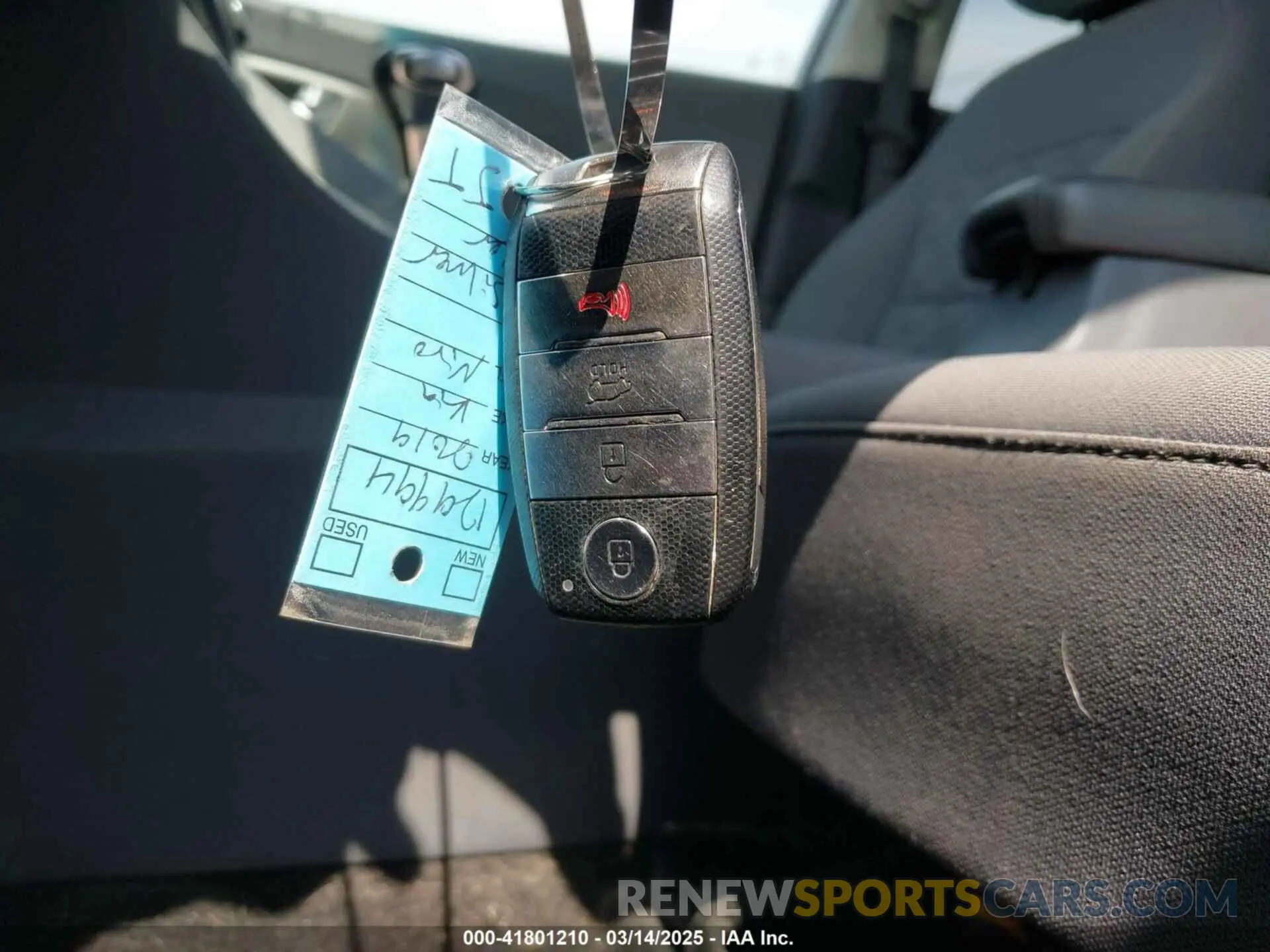 11 fotografías del automóvil dañado KNDCB3LC1K5262906 KIA NIRO 2019