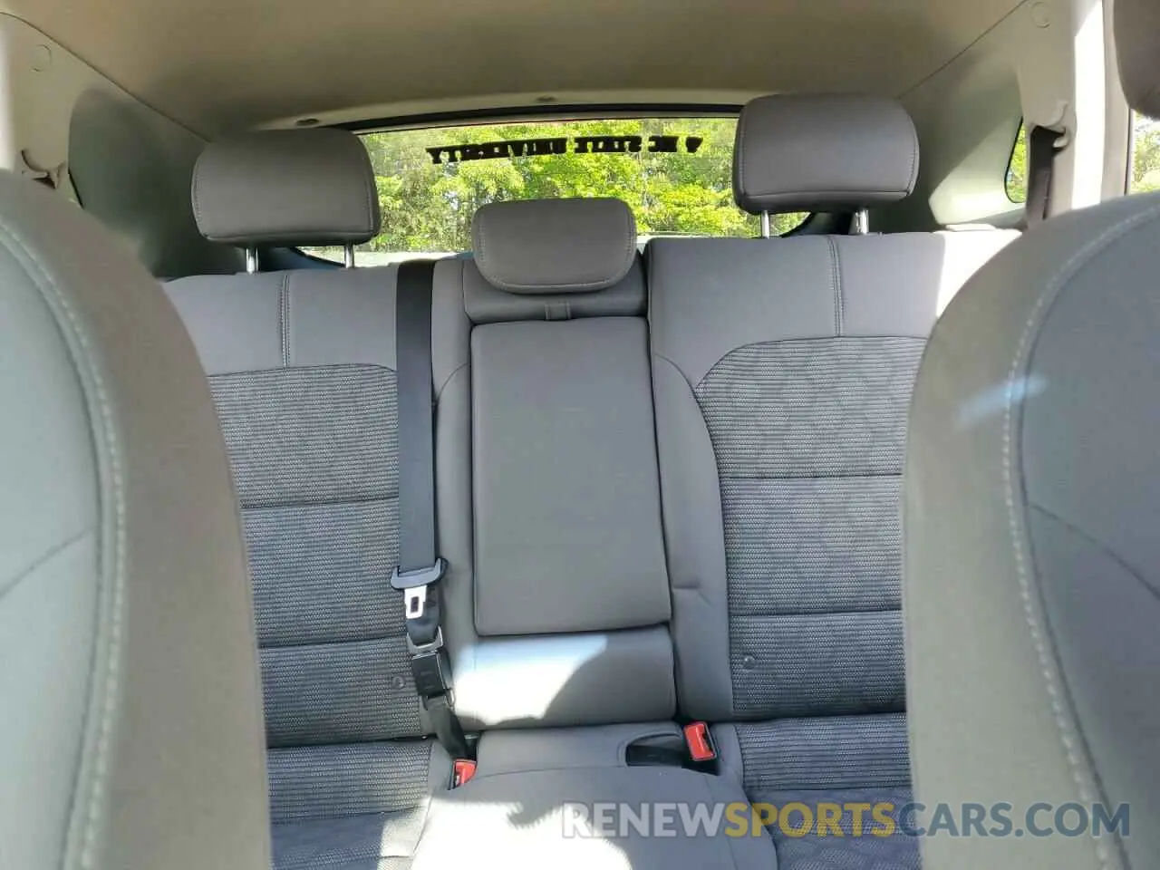 10 fotografías del automóvil dañado KNDCB3LC1K5296974 KIA NIRO 2019