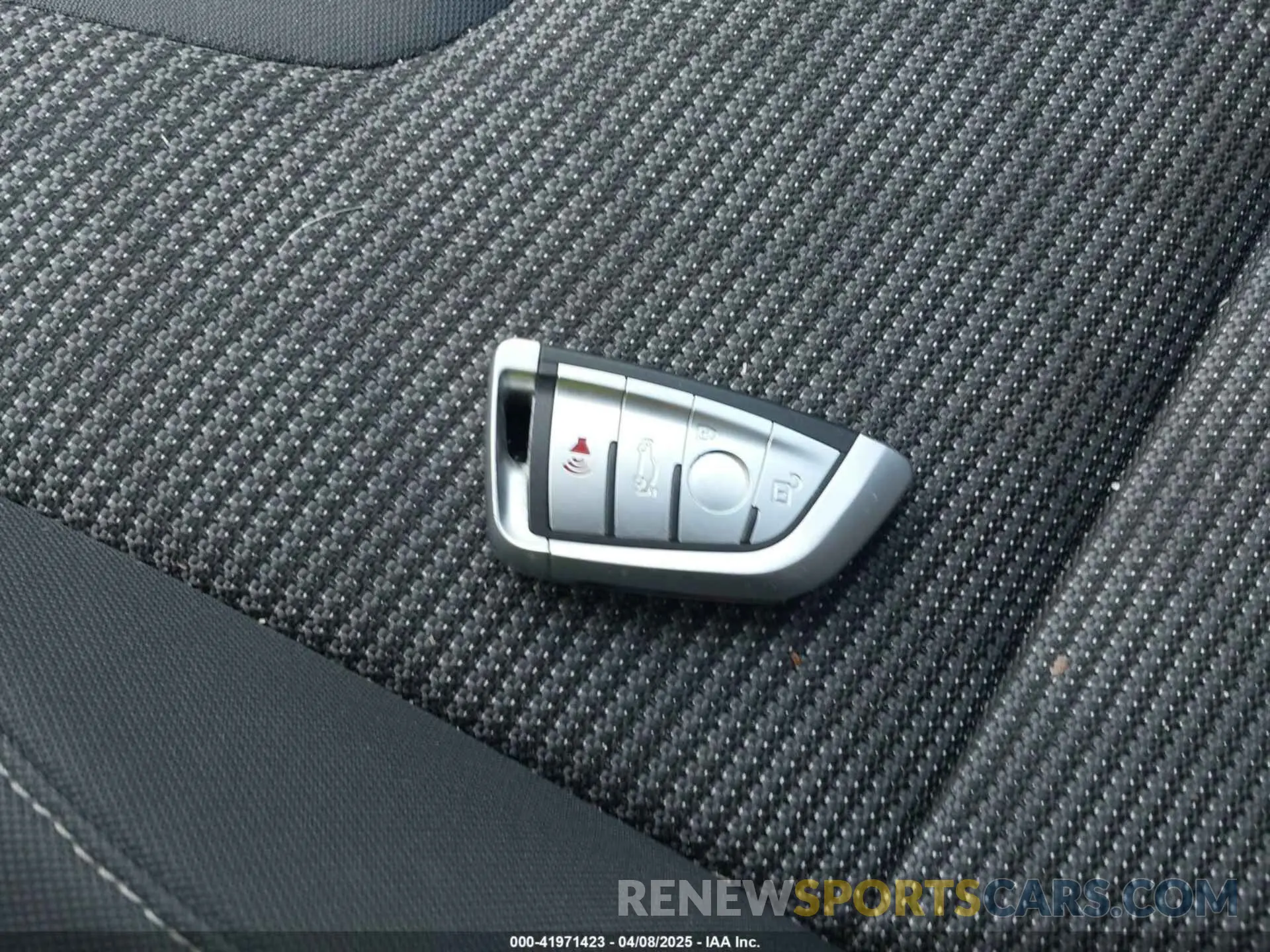 11 fotografías del automóvil dañado KNDCB3LC1K5310517 KIA NIRO 2019