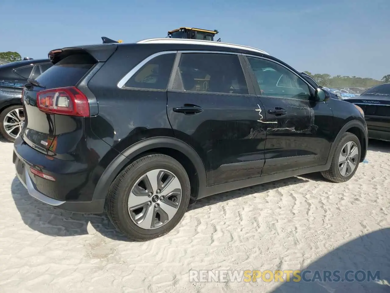 3 fotografías del automóvil dañado KNDCB3LC3K5240972 KIA NIRO 2019