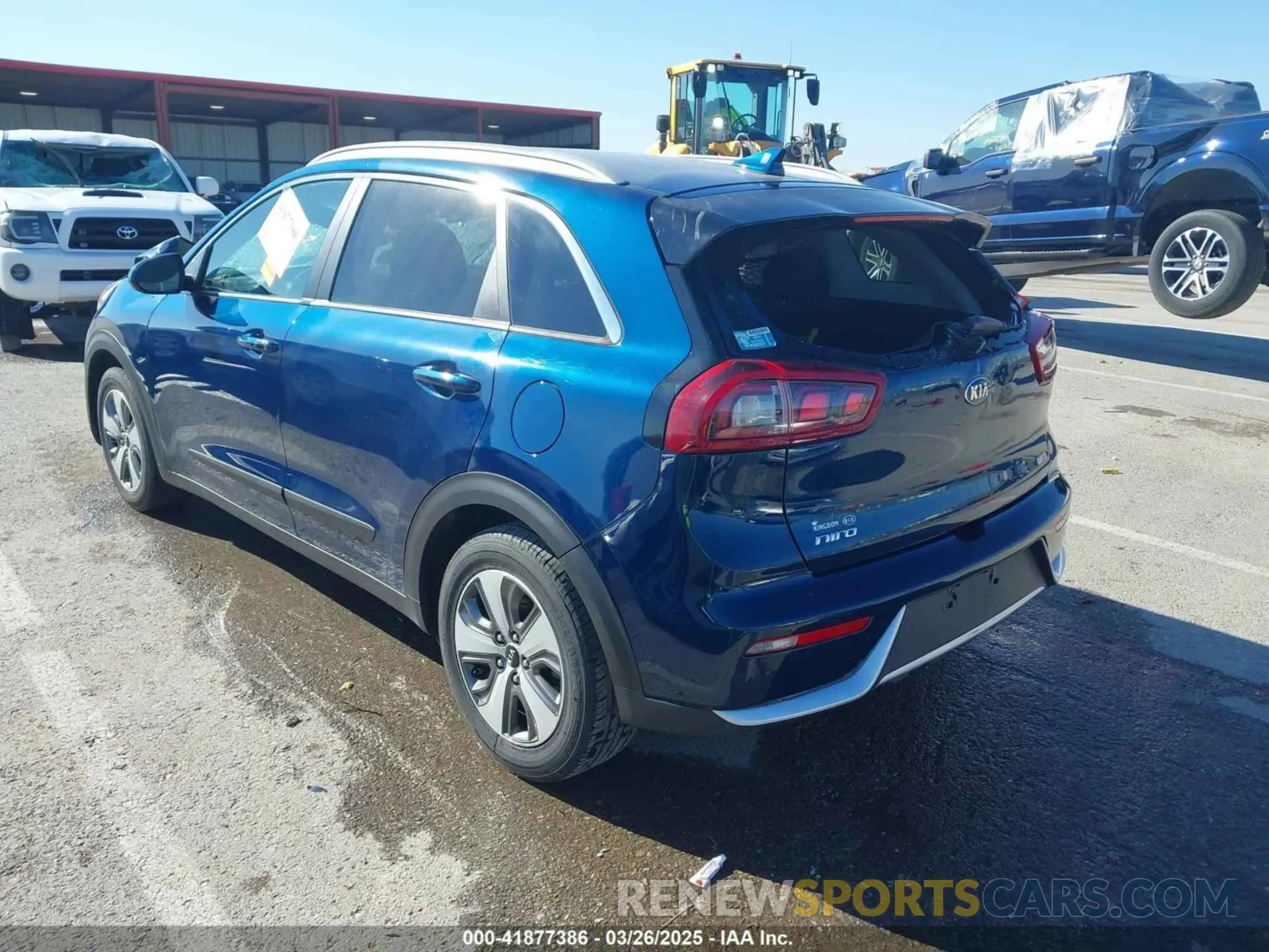 3 fotografías del automóvil dañado KNDCB3LC3K5256718 KIA NIRO 2019