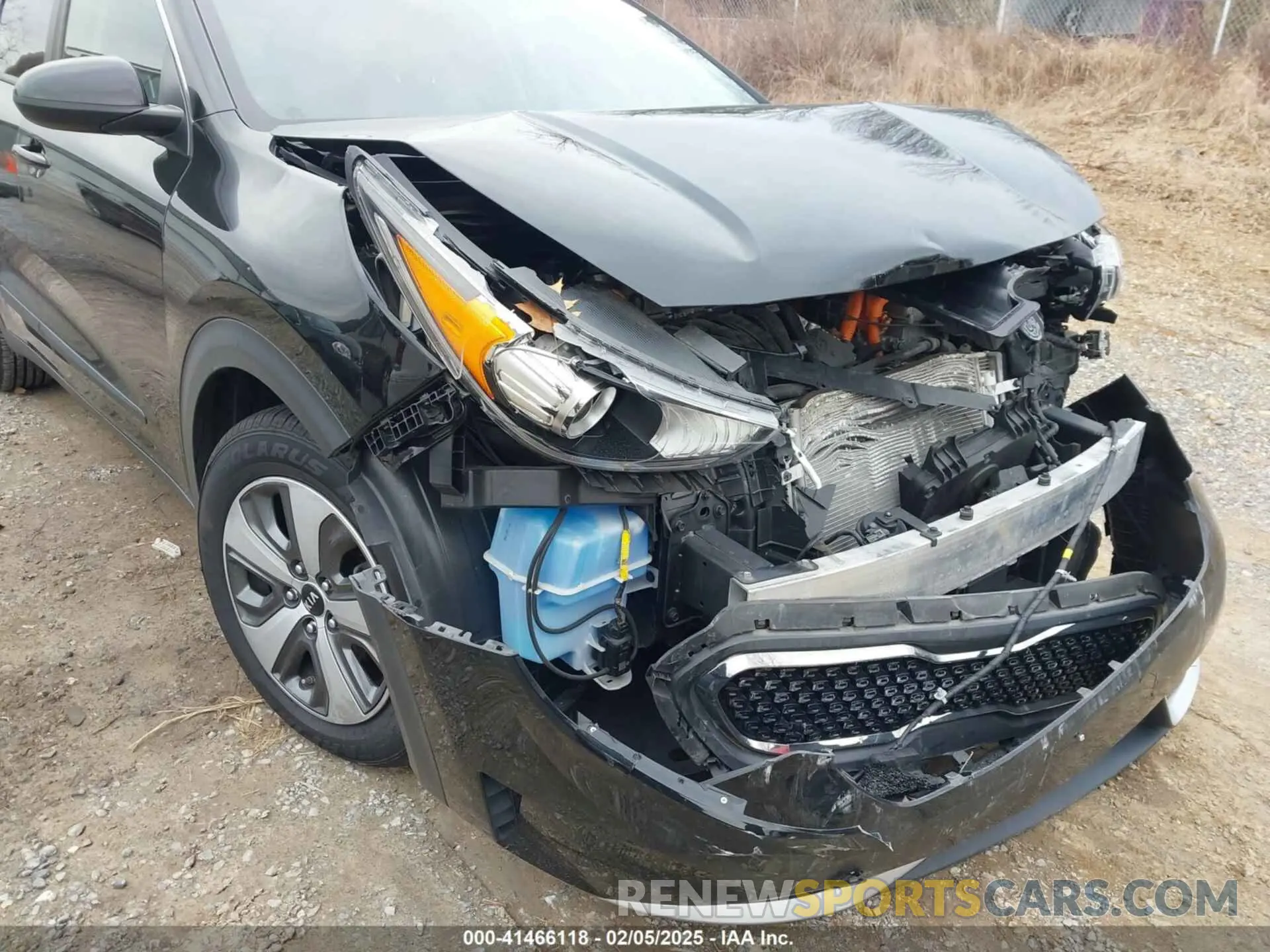 18 fotografías del automóvil dañado KNDCB3LC4K5326047 KIA NIRO 2019