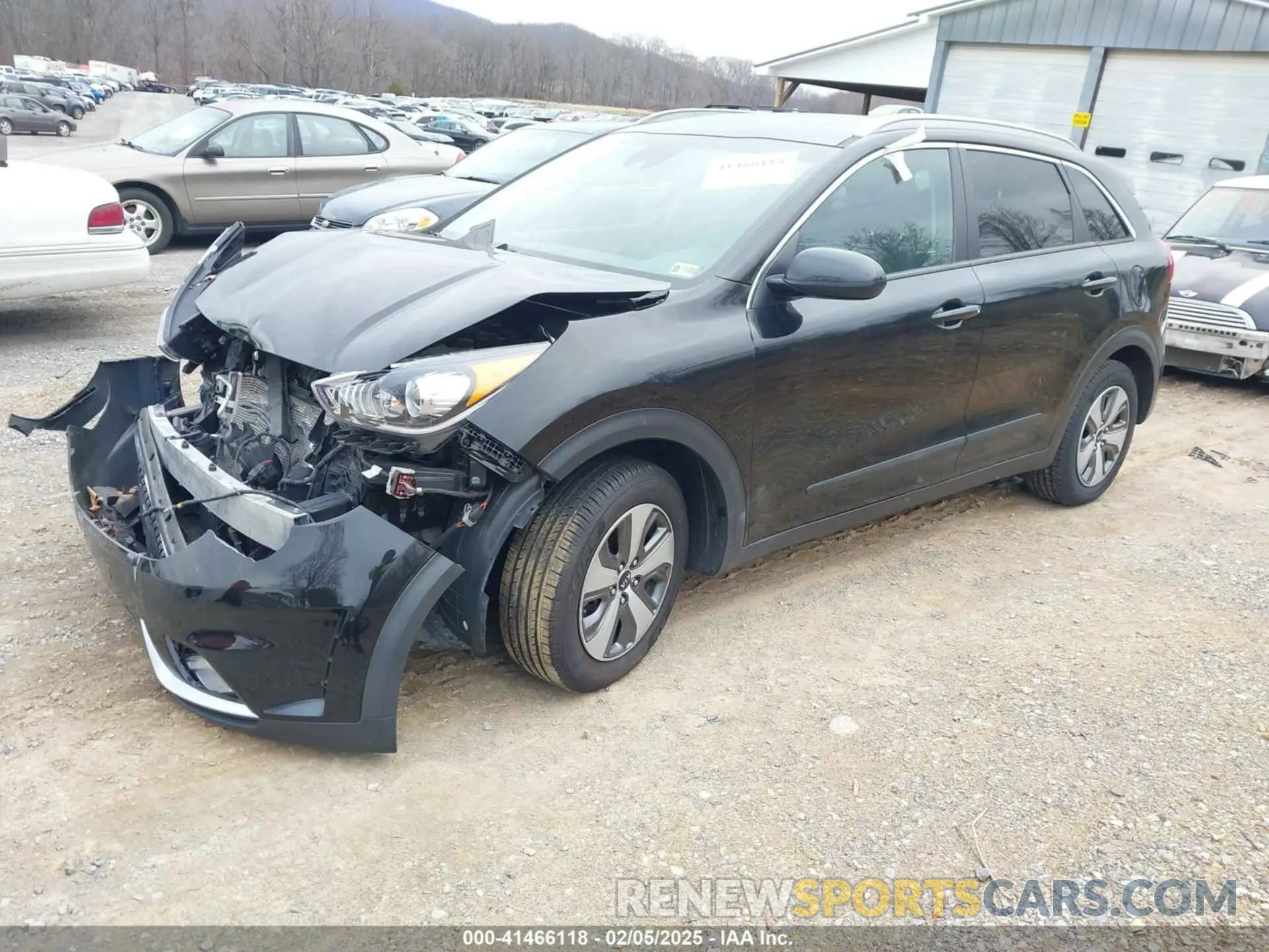 2 fotografías del automóvil dañado KNDCB3LC4K5326047 KIA NIRO 2019