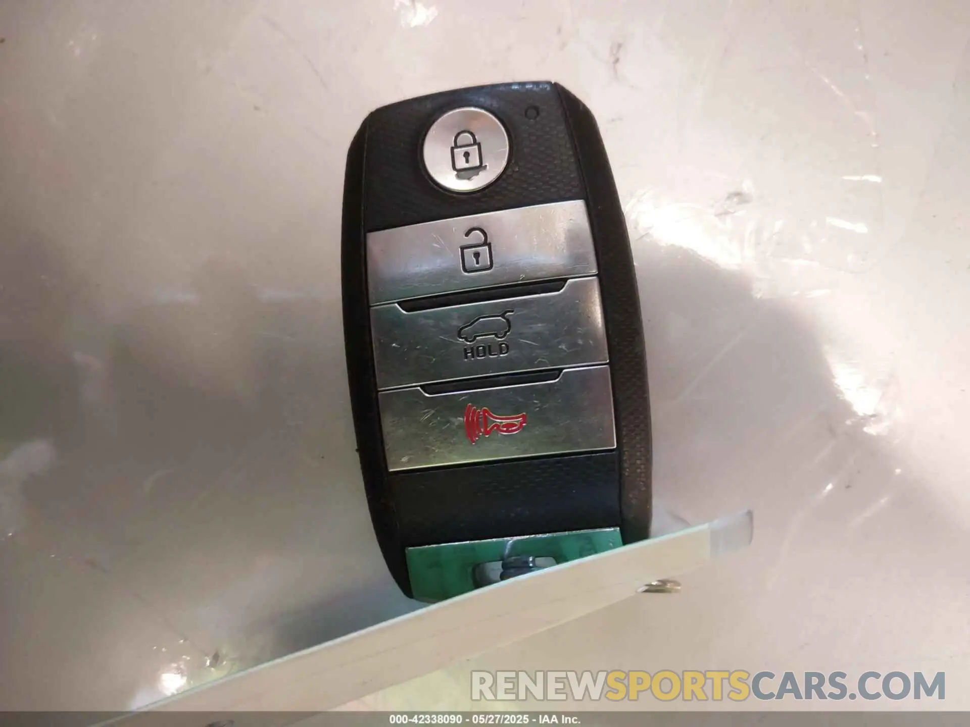 11 fotografías del automóvil dañado KNDCB3LC6K5252775 KIA NIRO 2019