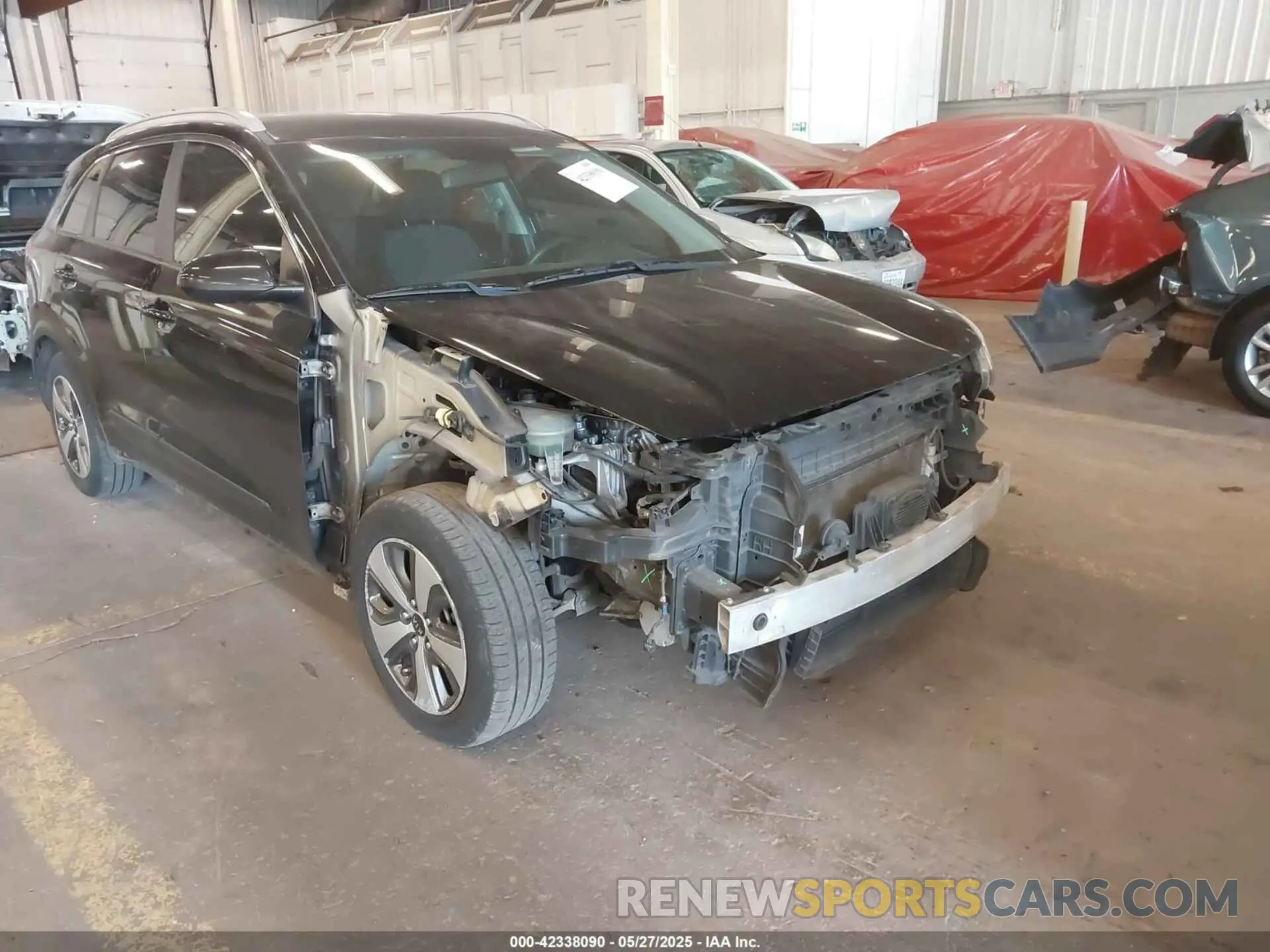 19 fotografías del automóvil dañado KNDCB3LC6K5252775 KIA NIRO 2019