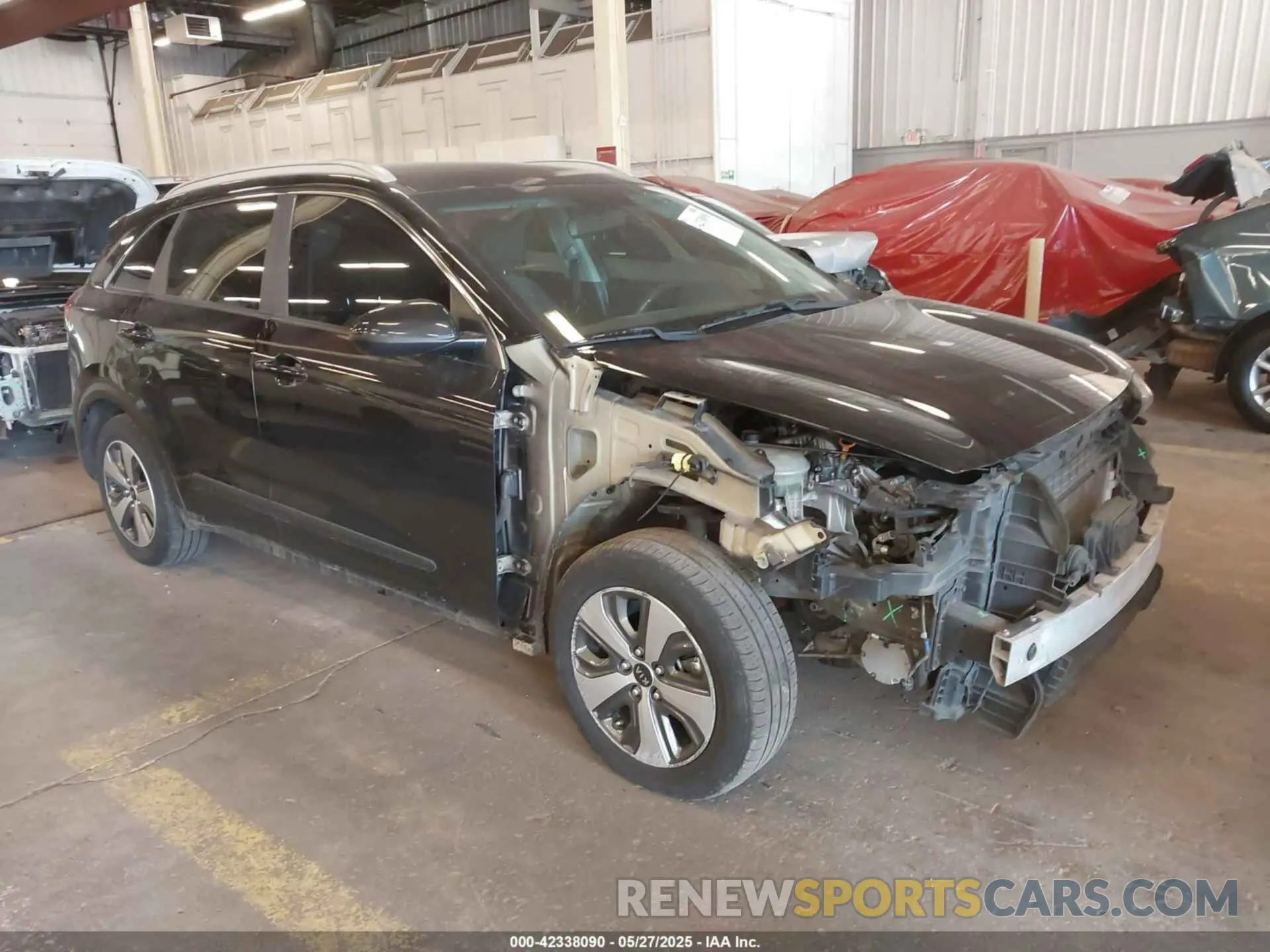 20 fotografías del automóvil dañado KNDCB3LC6K5252775 KIA NIRO 2019