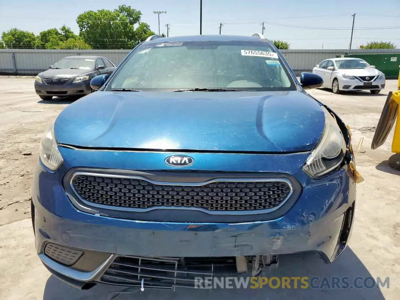 5 fotografías del automóvil dañado KNDCB3LC7K5231269 KIA NIRO 2019