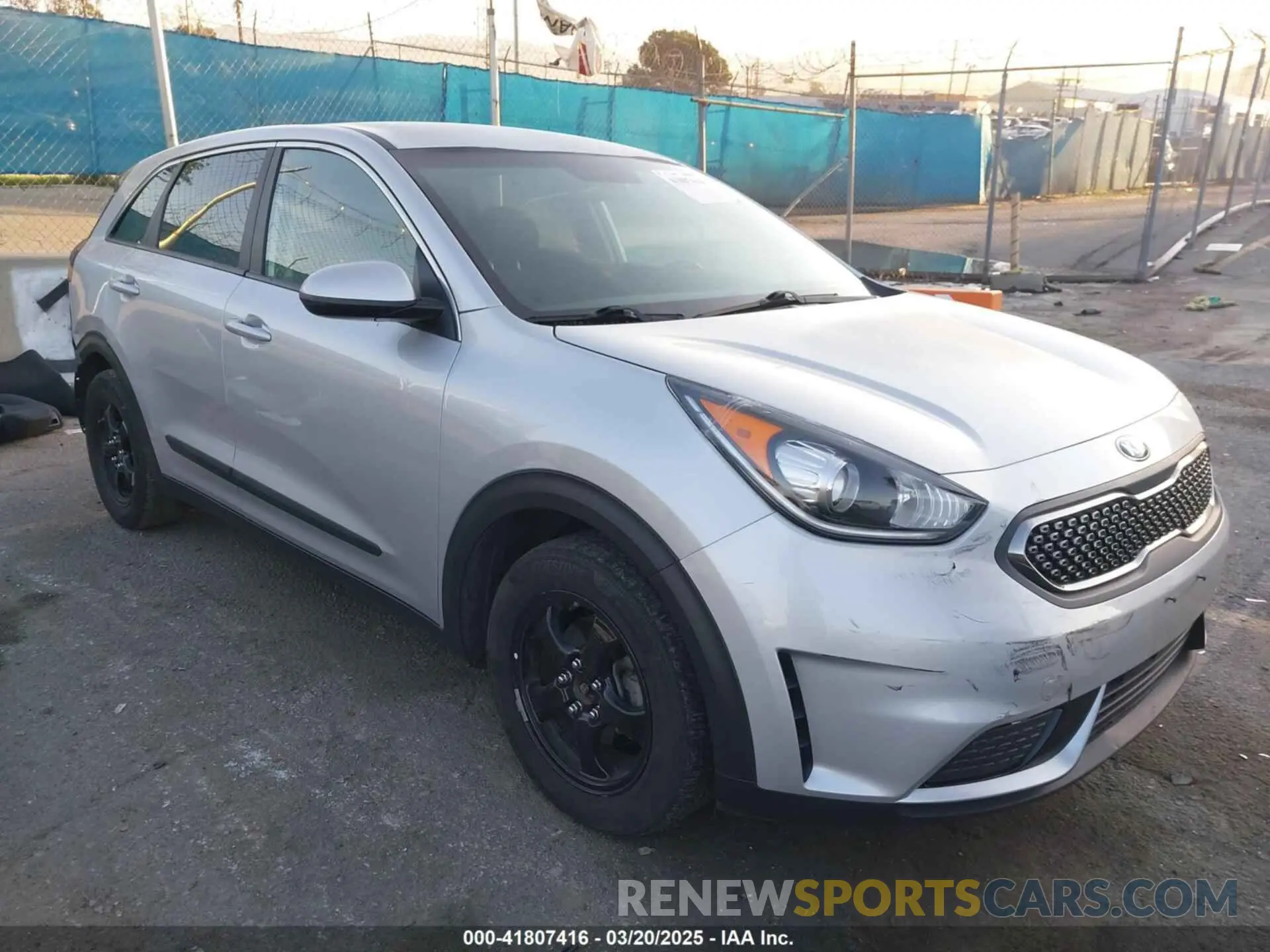 1 fotografías del automóvil dañado KNDCB3LCXK5257624 KIA NIRO 2019