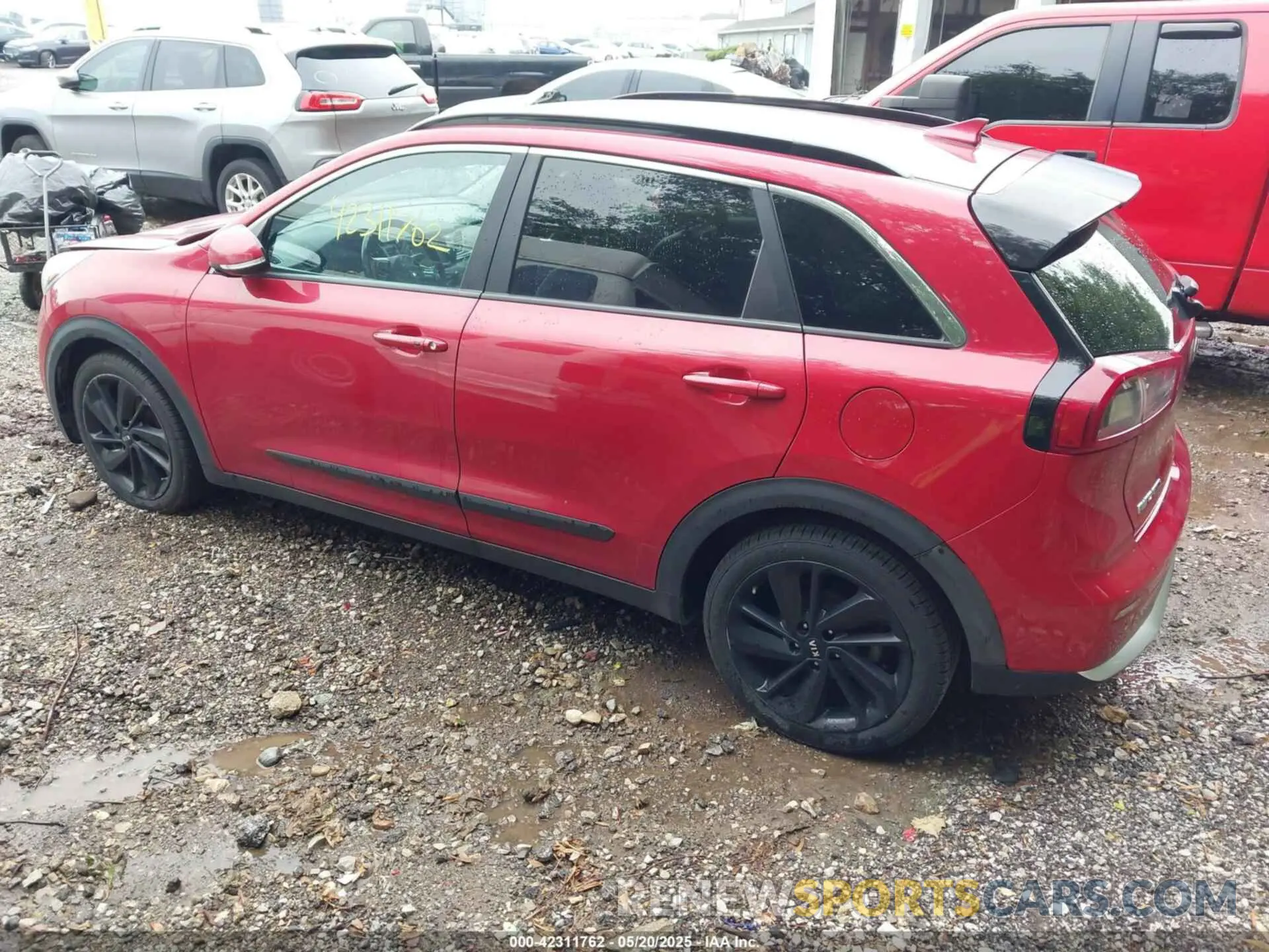 3 fotografías del automóvil dañado KNDCC3LC1K5262689 KIA NIRO 2019