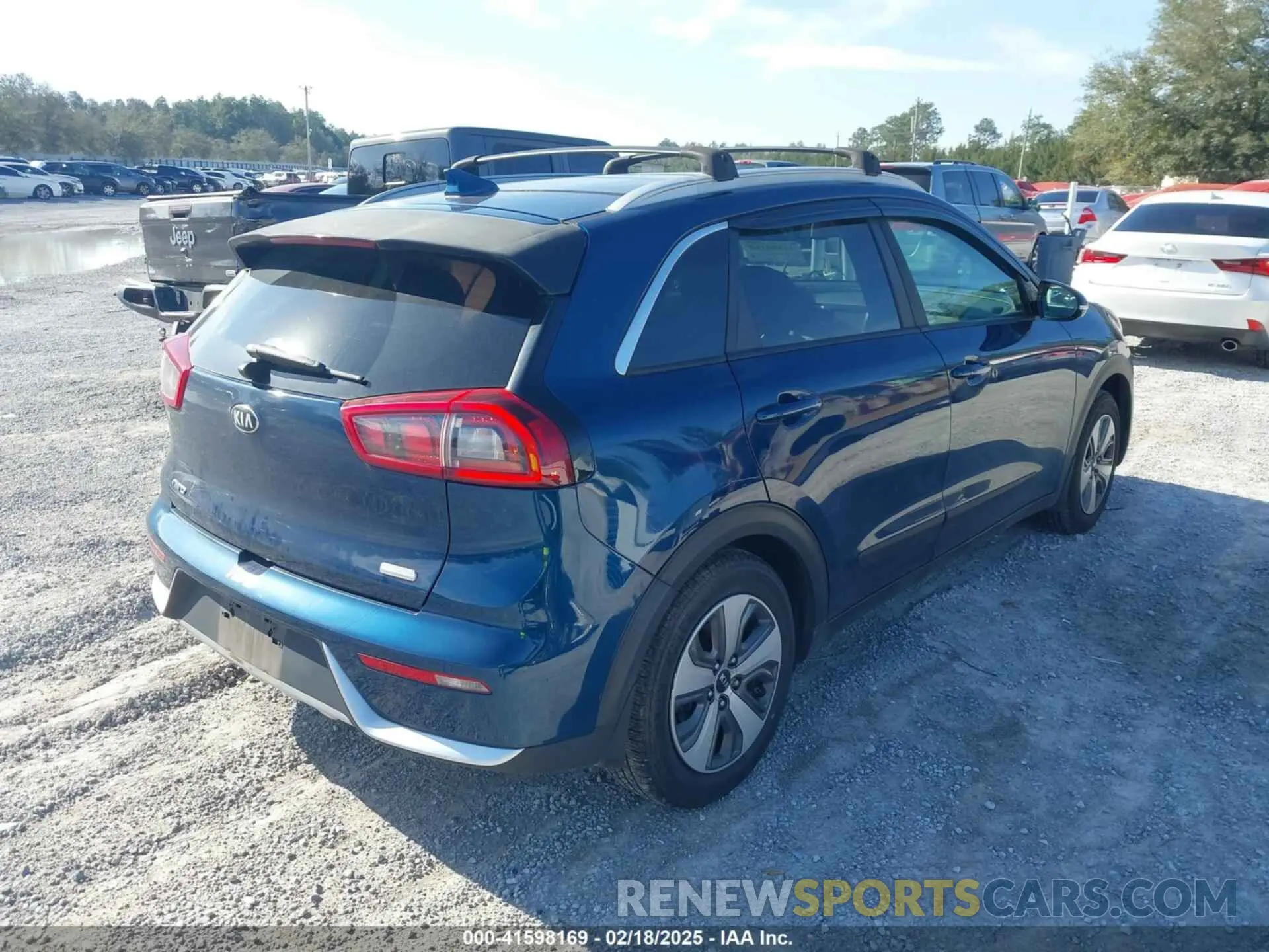 4 fotografías del automóvil dañado KNDCC3LC2K5265519 KIA NIRO 2019