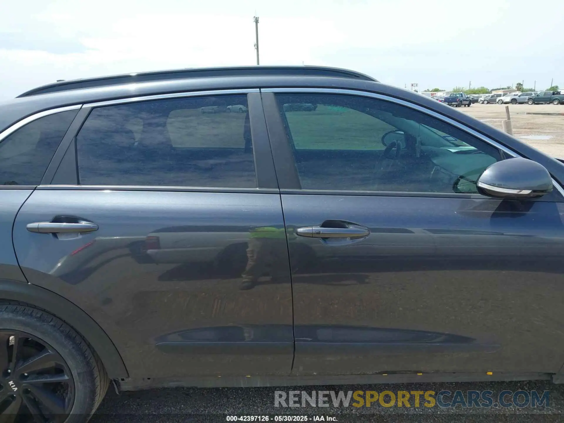 12 fotografías del automóvil dañado KNDCC3LC3K5218421 KIA NIRO 2019