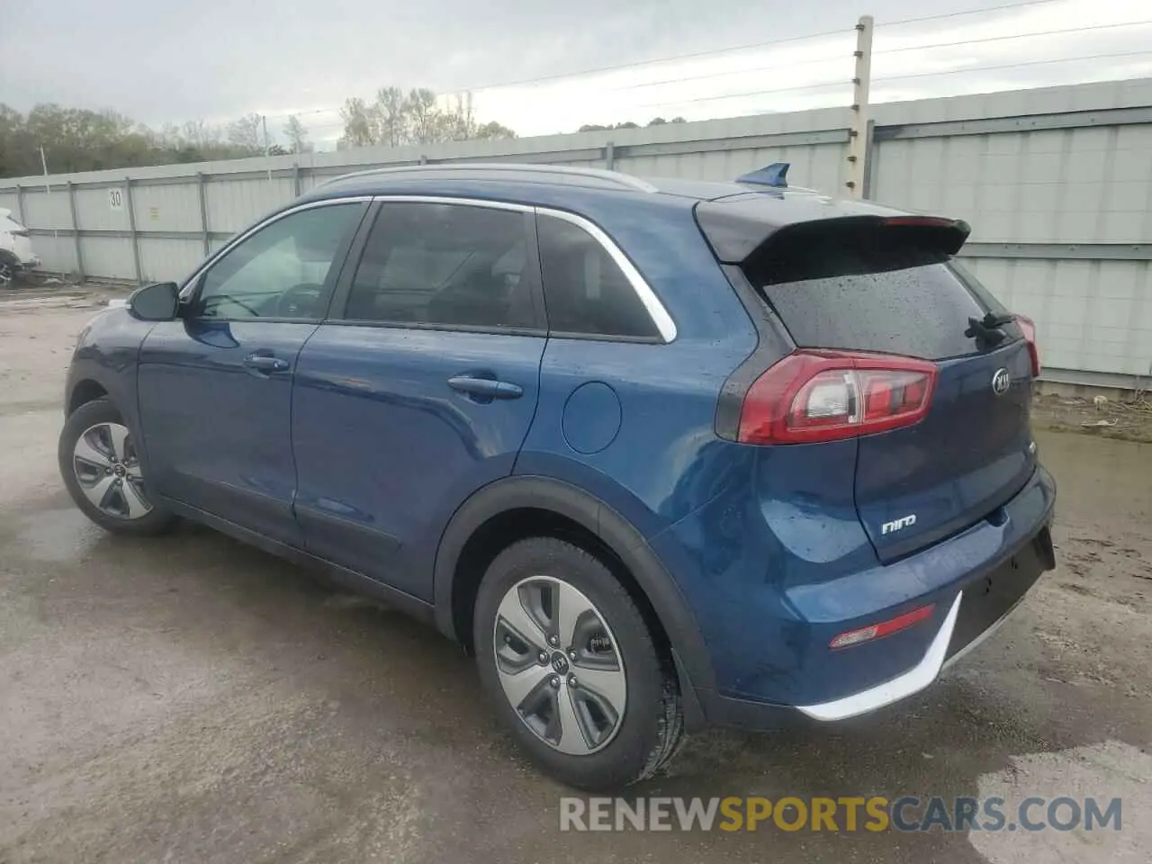 2 fotografías del automóvil dañado KNDCC3LC8K5303822 KIA NIRO 2019