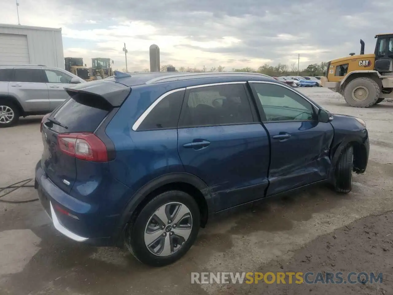 3 fotografías del automóvil dañado KNDCC3LC8K5303822 KIA NIRO 2019