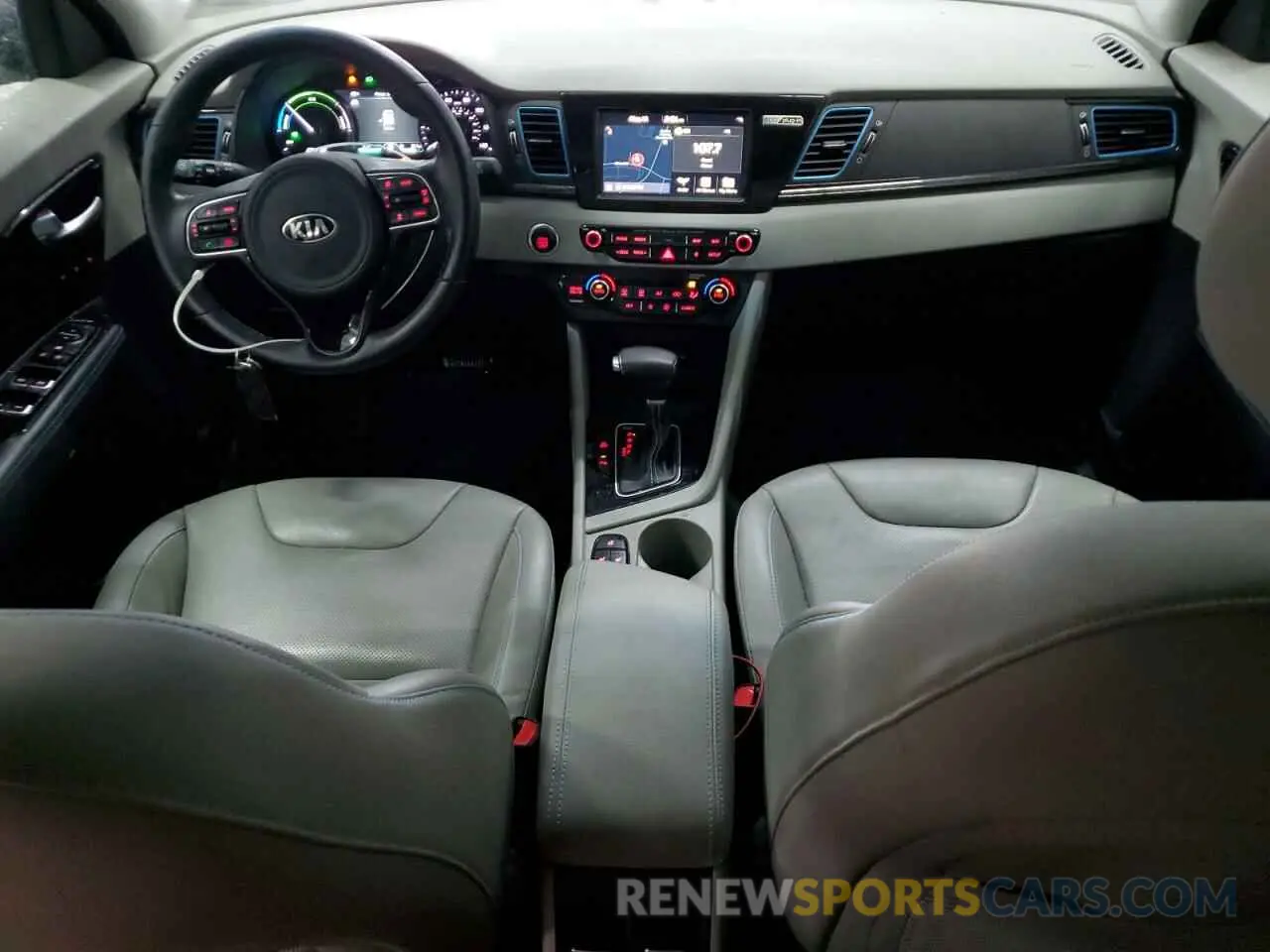 8 fotografías del automóvil dañado KNDCC3LD1K5325511 KIA NIRO 2019