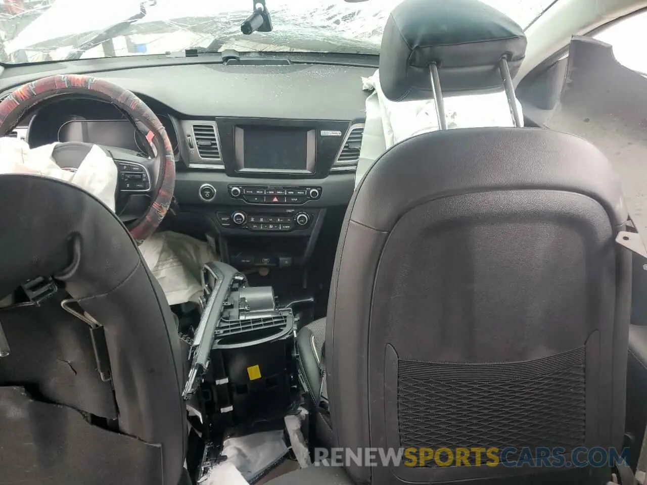 8 fotografías del automóvil dañado KNDCC3LG6K5026042 KIA NIRO 2019
