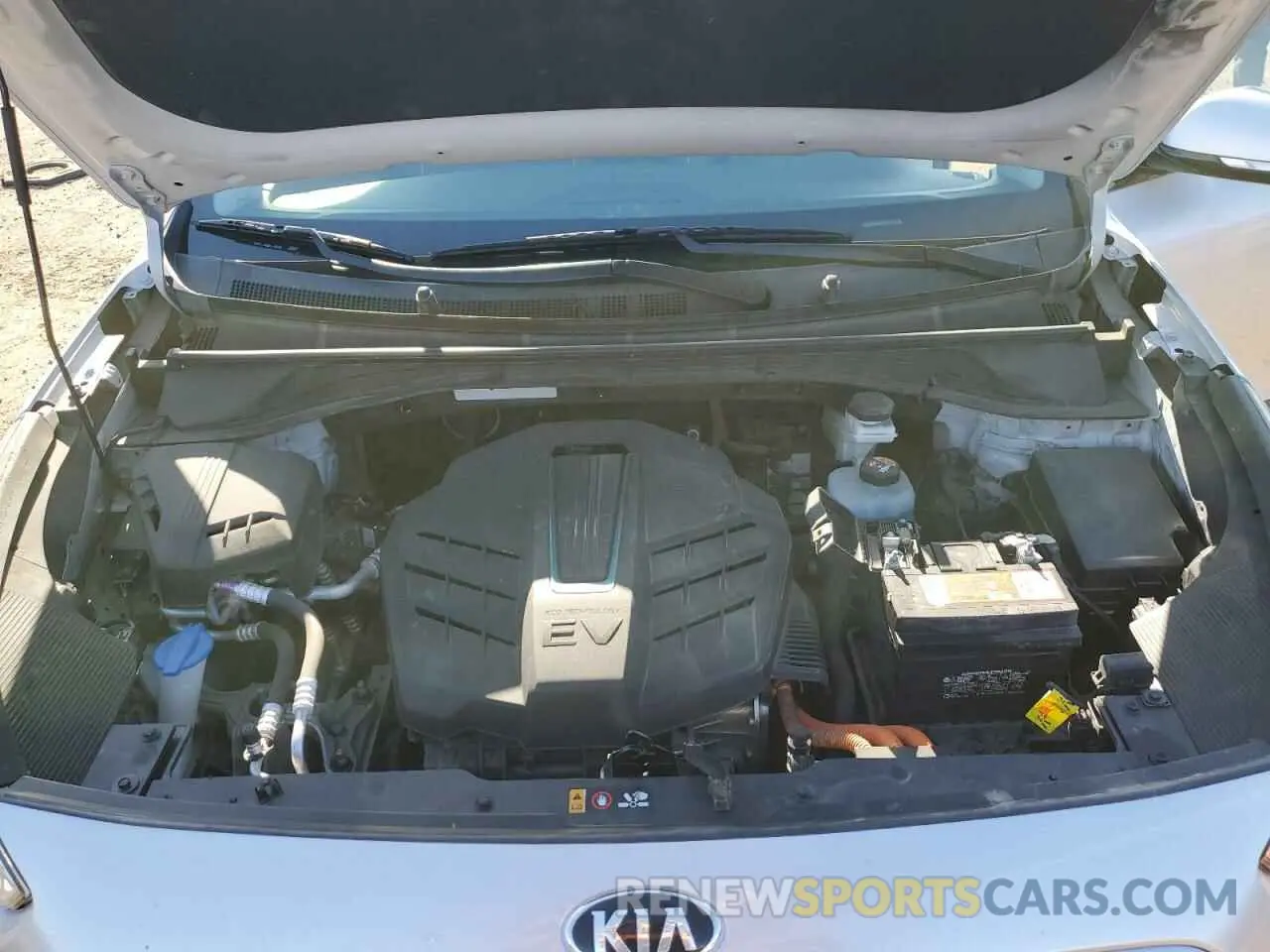 12 fotografías del automóvil dañado KNDCC3LG8K5024177 KIA NIRO 2019