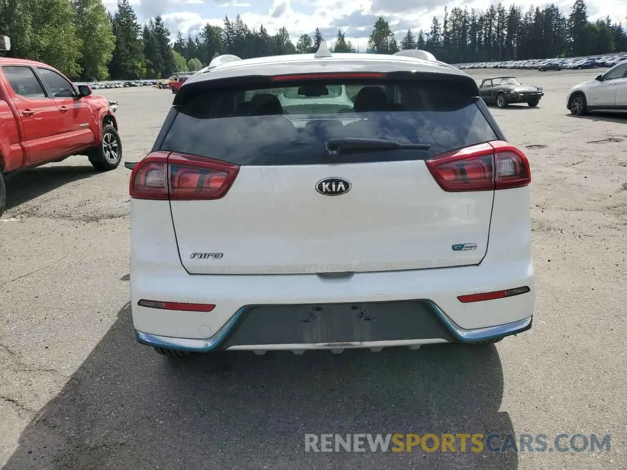 6 fotografías del automóvil dañado KNDCD3LD4K5234410 KIA NIRO 2019
