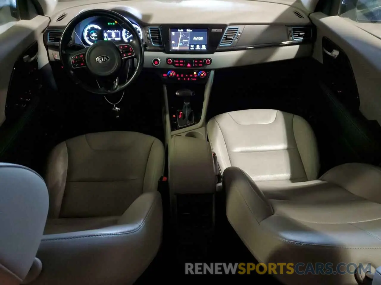 8 fotografías del automóvil dañado KNDCE3LC3K5233334 KIA NIRO 2019