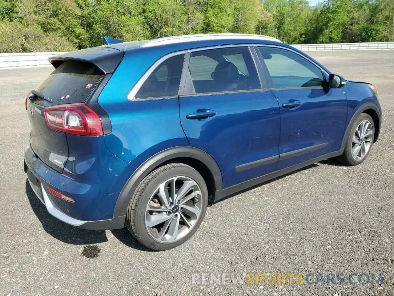 3 fotografías del automóvil dañado KNDCE3LCXK5299878 KIA NIRO 2019
