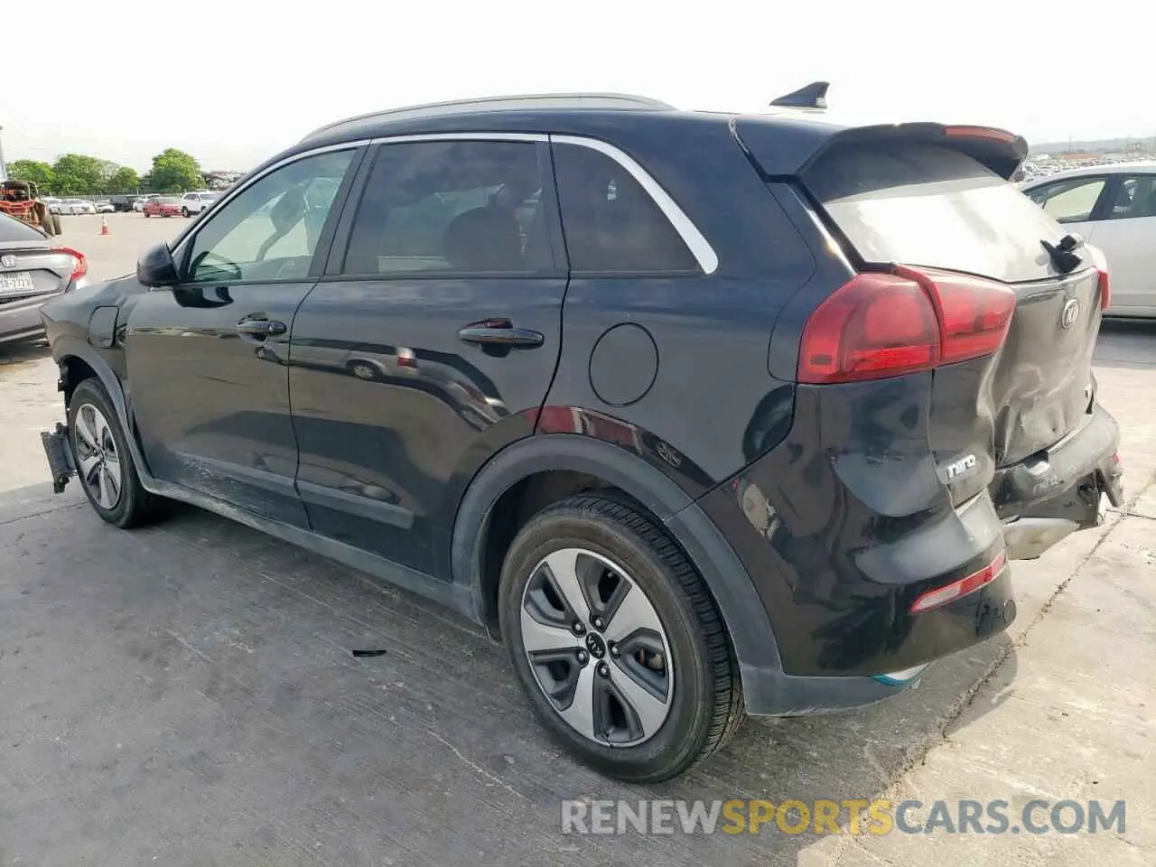 2 fotografías del automóvil dañado KNDCM3LD7K5354427 KIA NIRO 2019