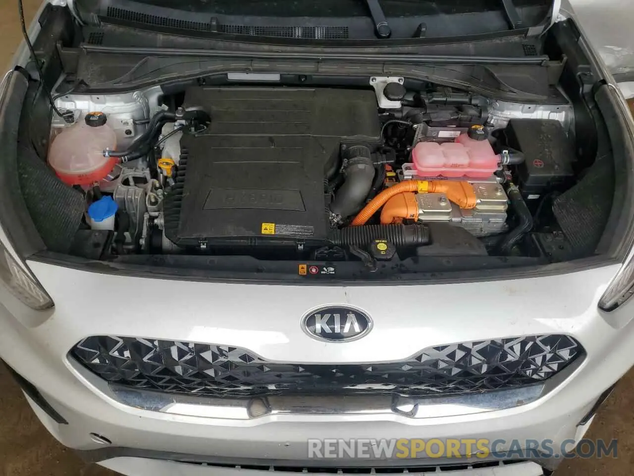 11 fotografías del automóvil dañado KNDCB3LC5L5436235 KIA NIRO 2020