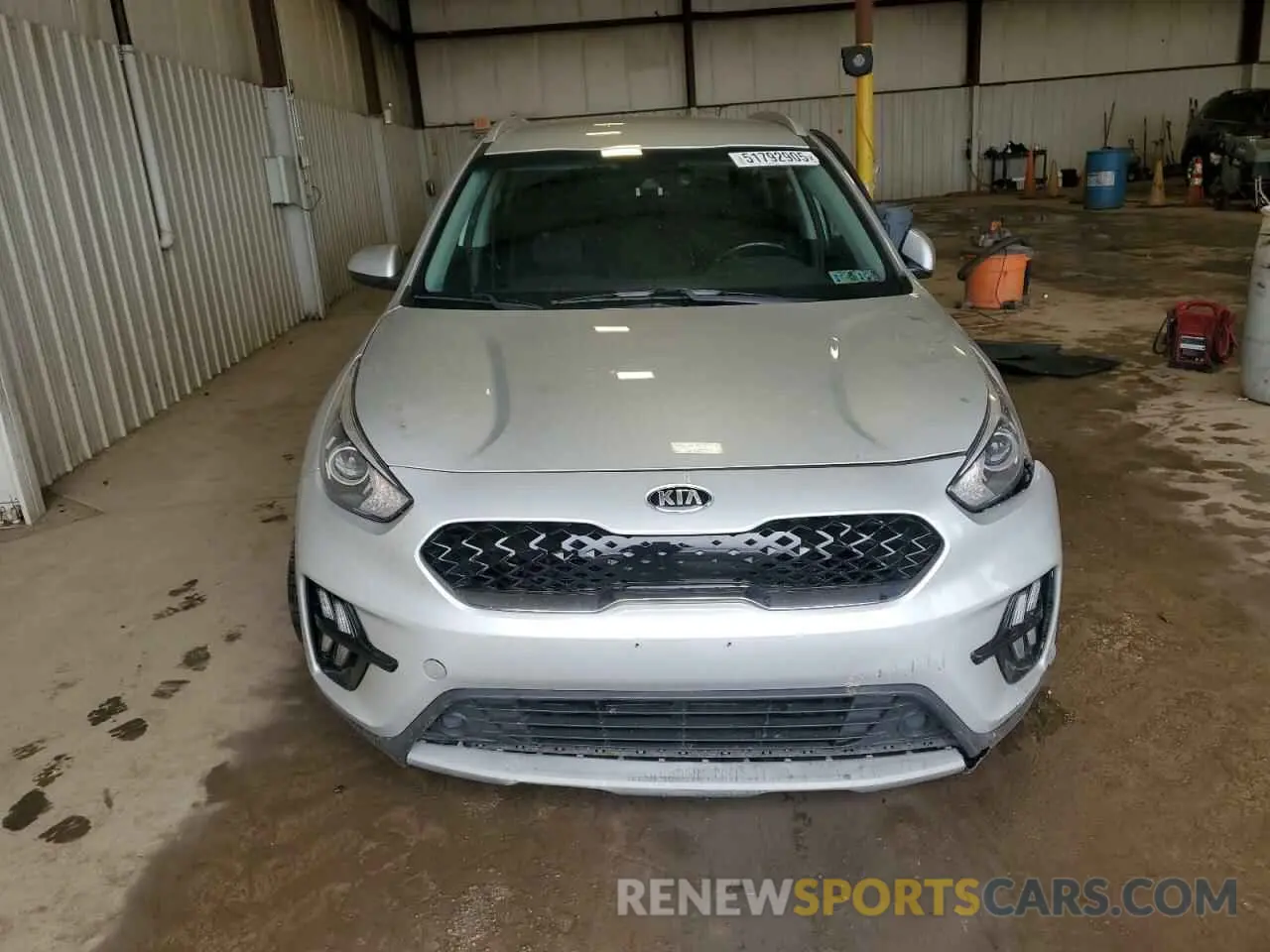 5 fotografías del automóvil dañado KNDCB3LC5L5436235 KIA NIRO 2020