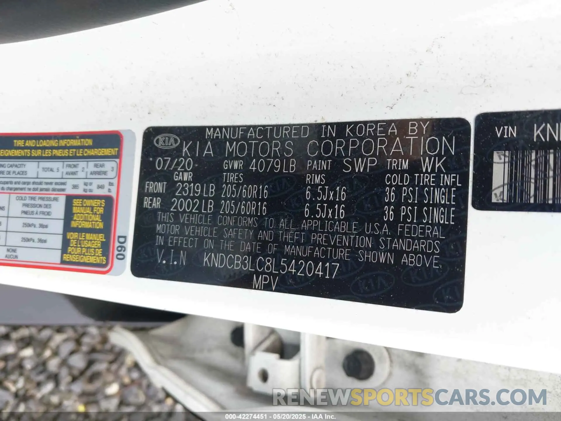 9 fotografías del automóvil dañado KNDCB3LC8L5420417 KIA NIRO 2020