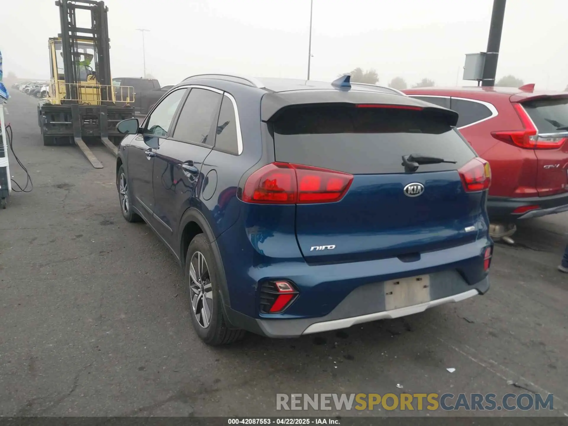 14 fotografías del automóvil dañado KNDCB3LC8L5443129 KIA NIRO 2020