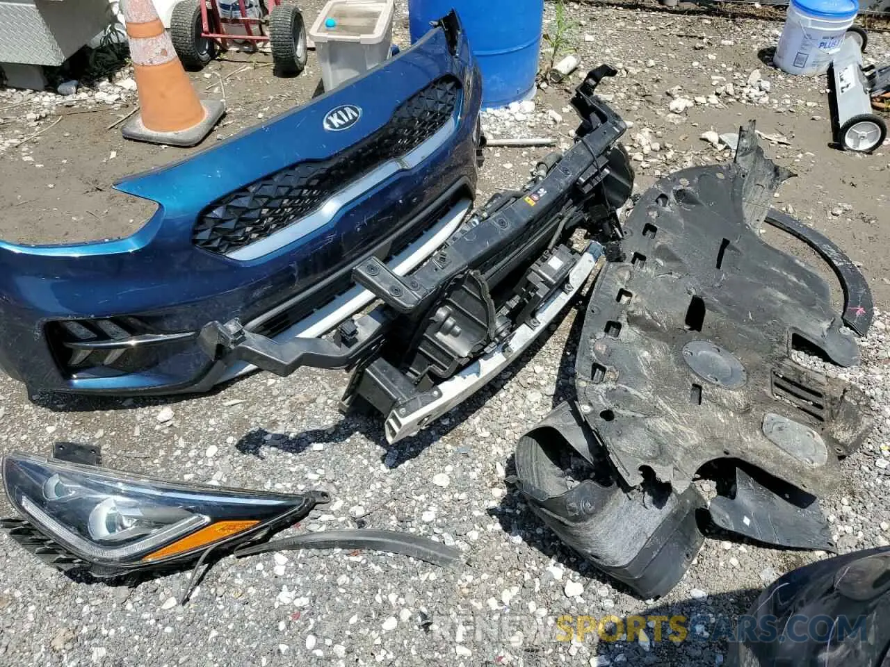 13 fotografías del automóvil dañado KNDCC3LD2L5363573 KIA NIRO 2020
