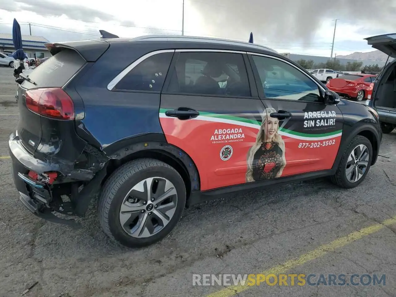 3 fotografías del automóvil dañado KNDCC3LG1L5074842 KIA NIRO 2020