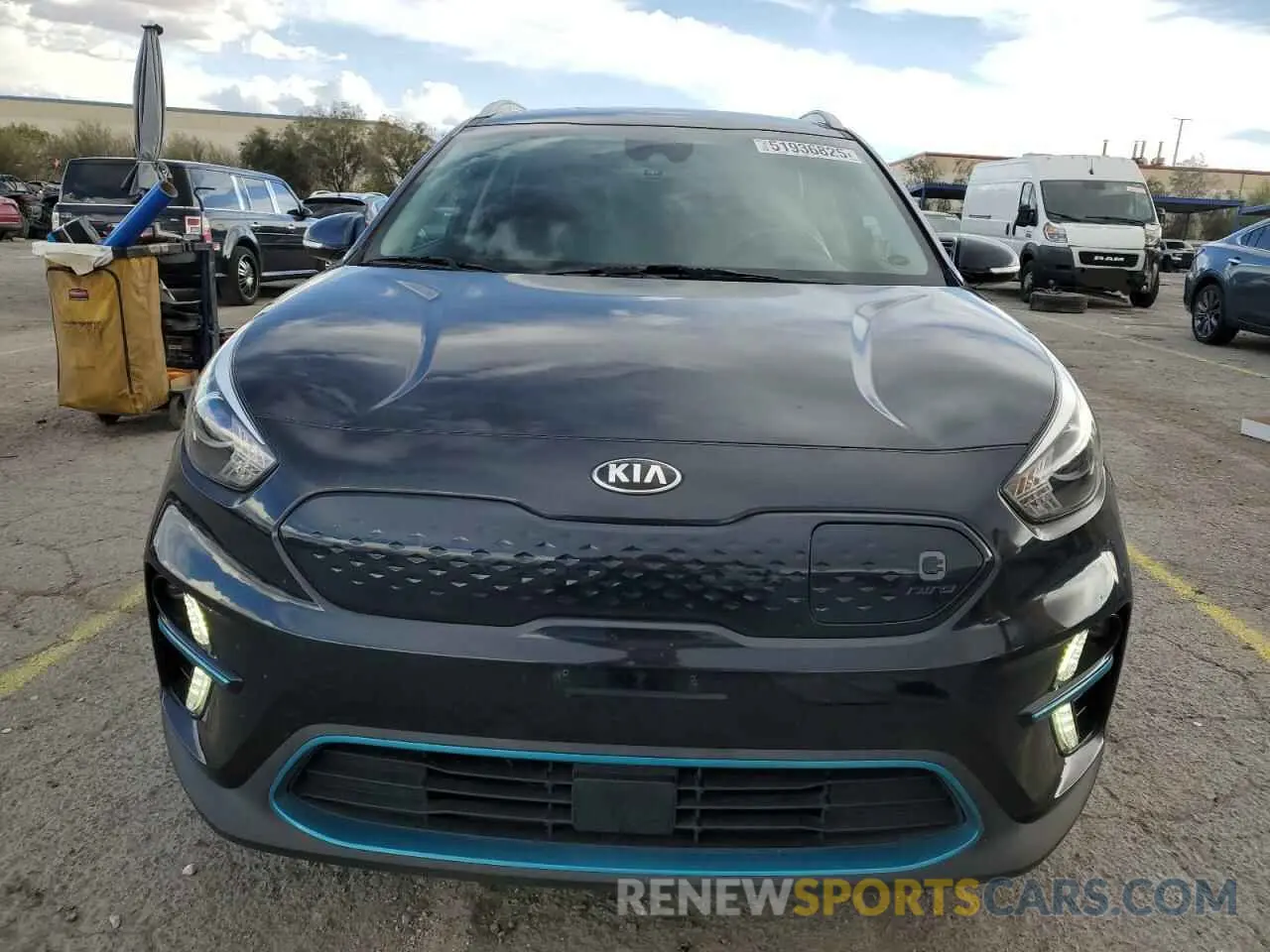 5 fotografías del automóvil dañado KNDCC3LG1L5074842 KIA NIRO 2020