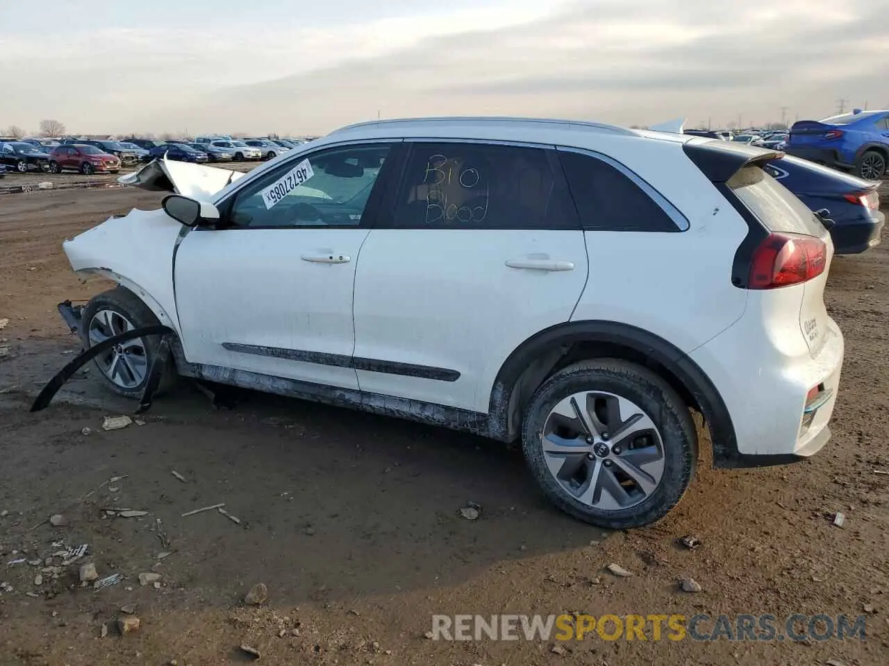 2 fotografías del automóvil dañado KNDCC3LG2L5072789 KIA NIRO 2020
